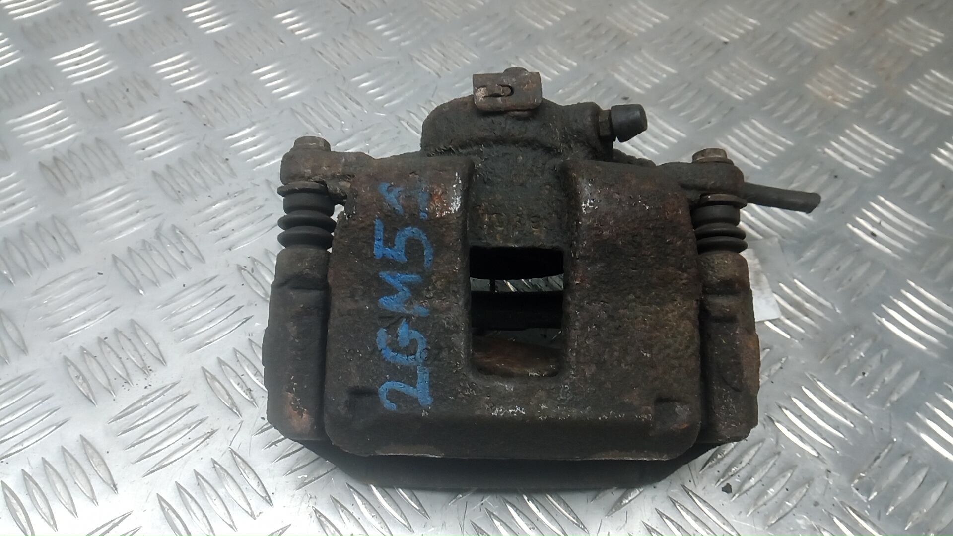 Суппорт задний правый