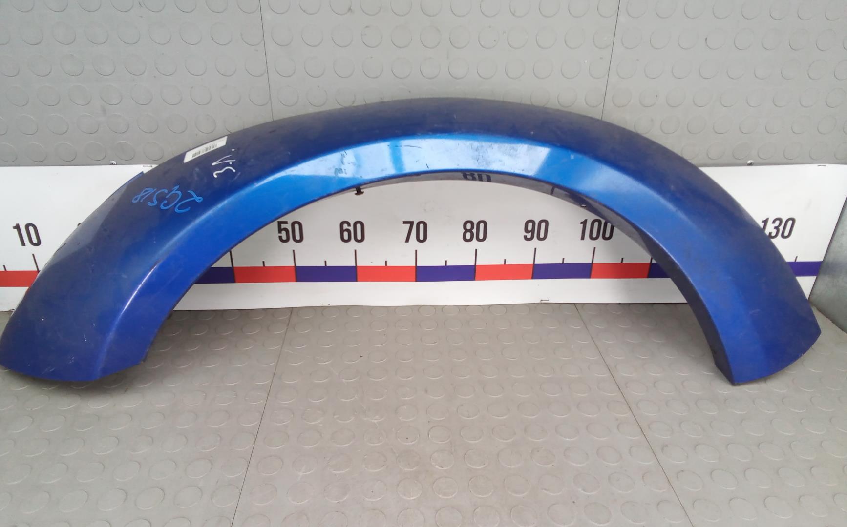 Накладка заднего крыла левого