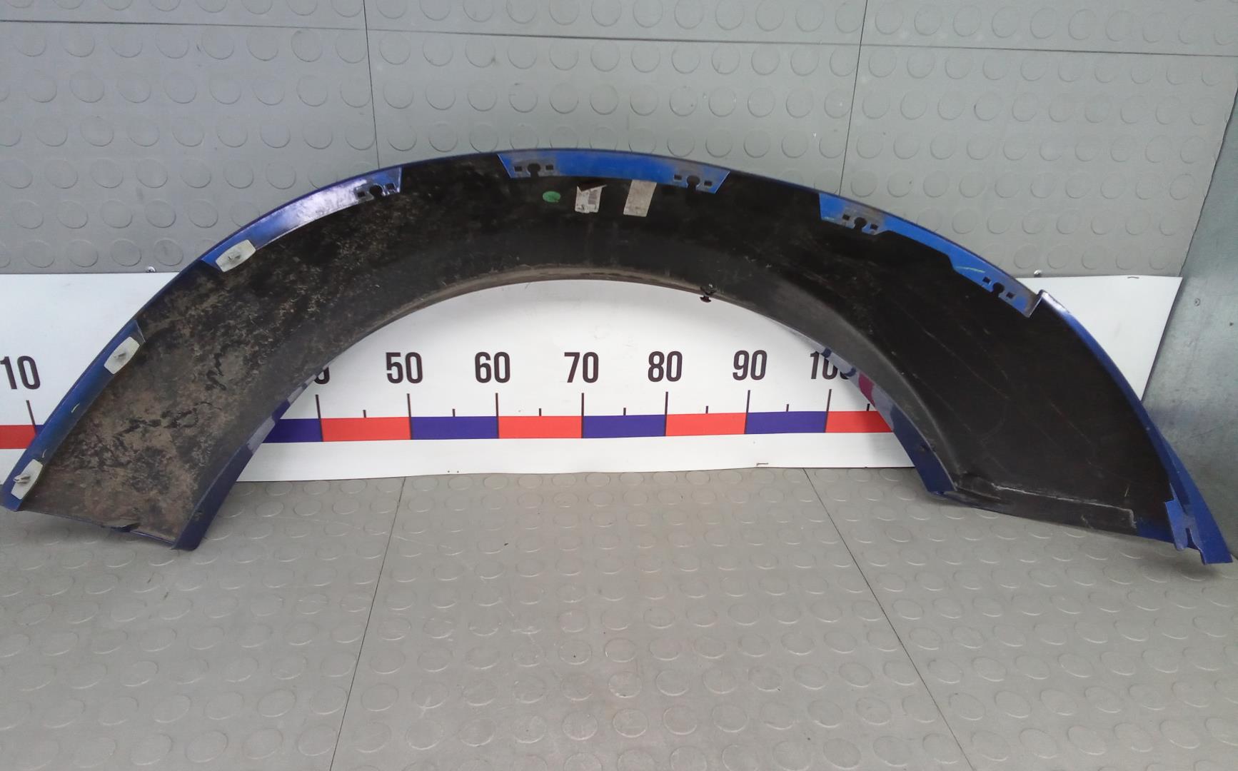 Накладка заднего крыла левого