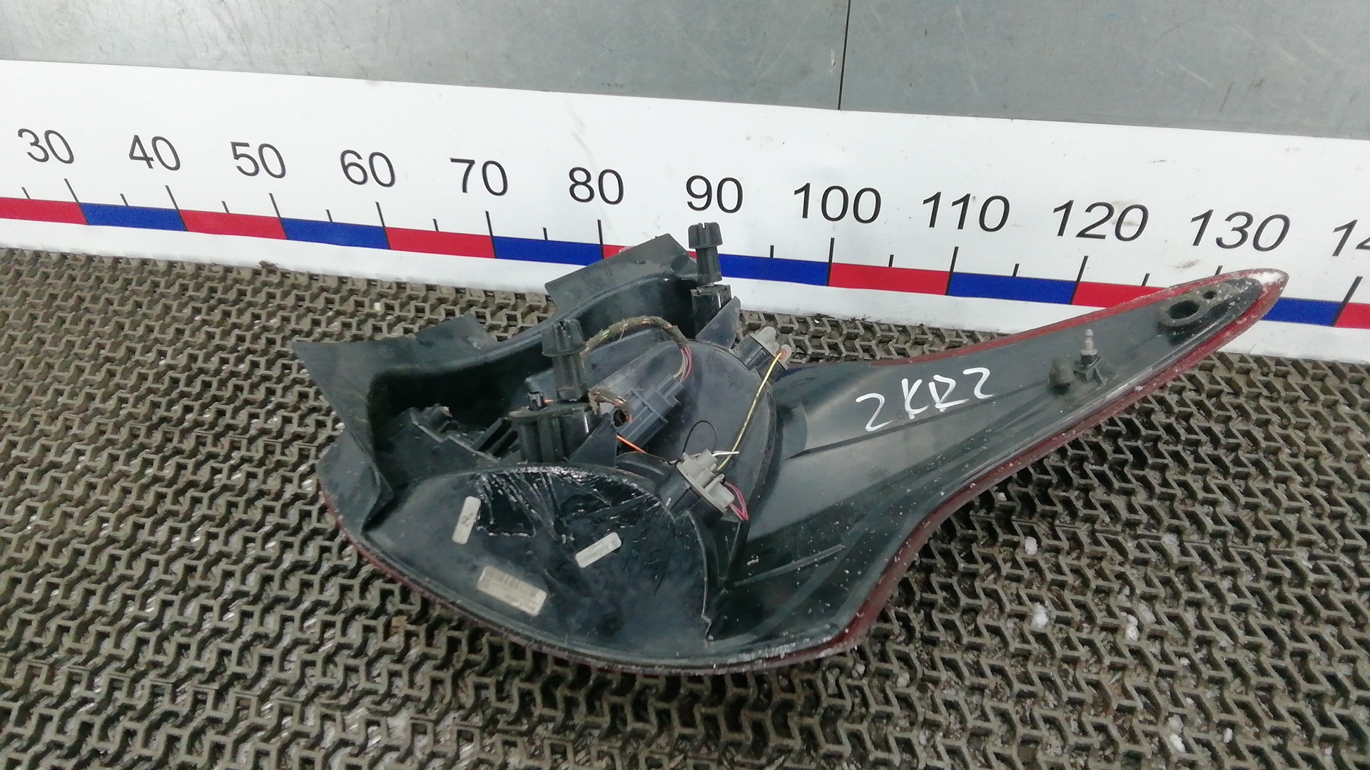 Фонарь задний левый