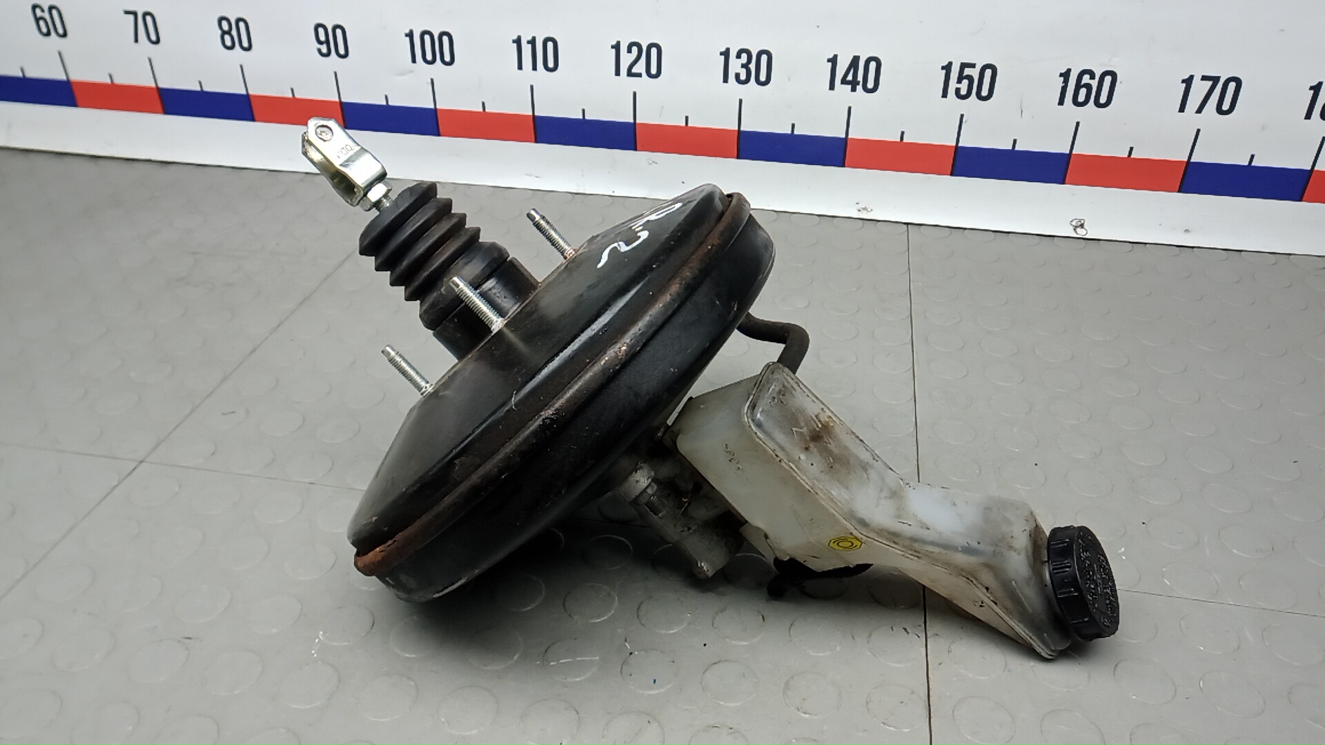 Усилитель тормозов вакуумный