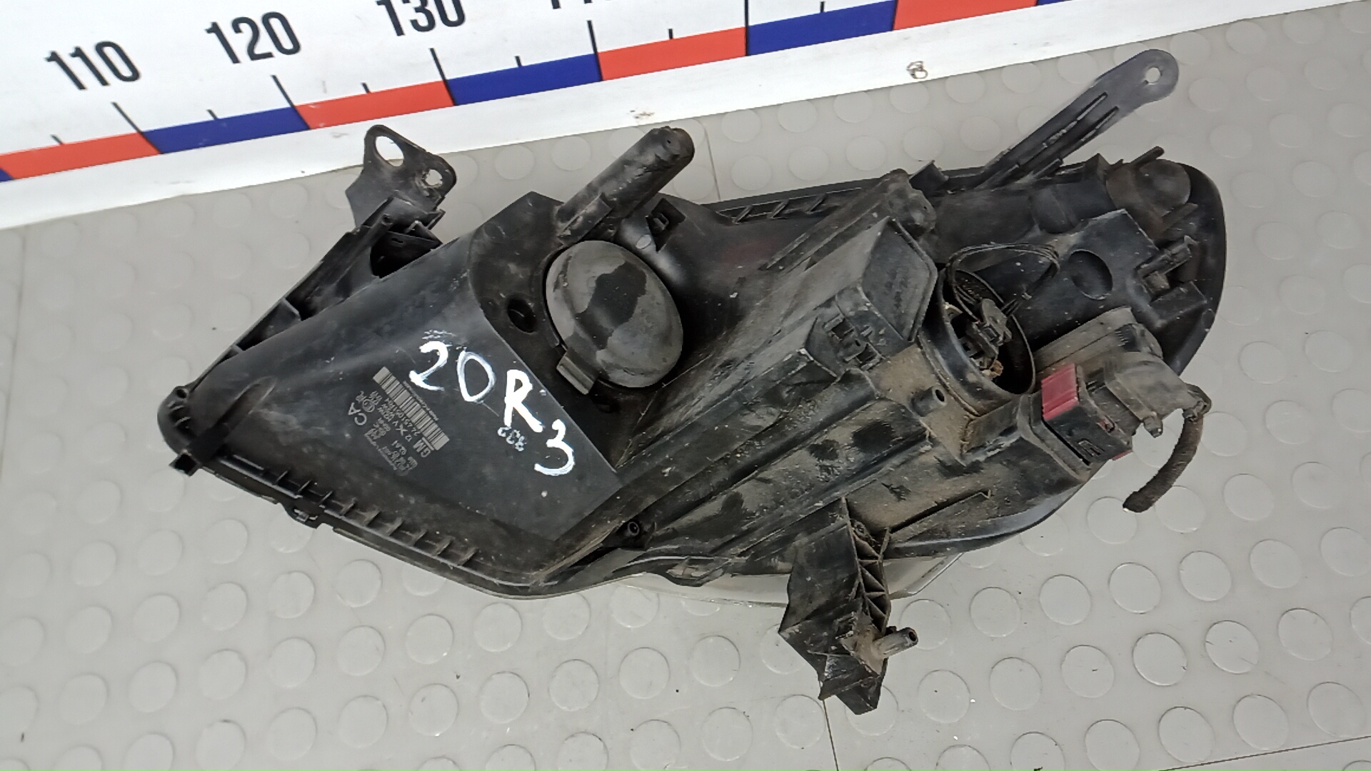 Фара правая