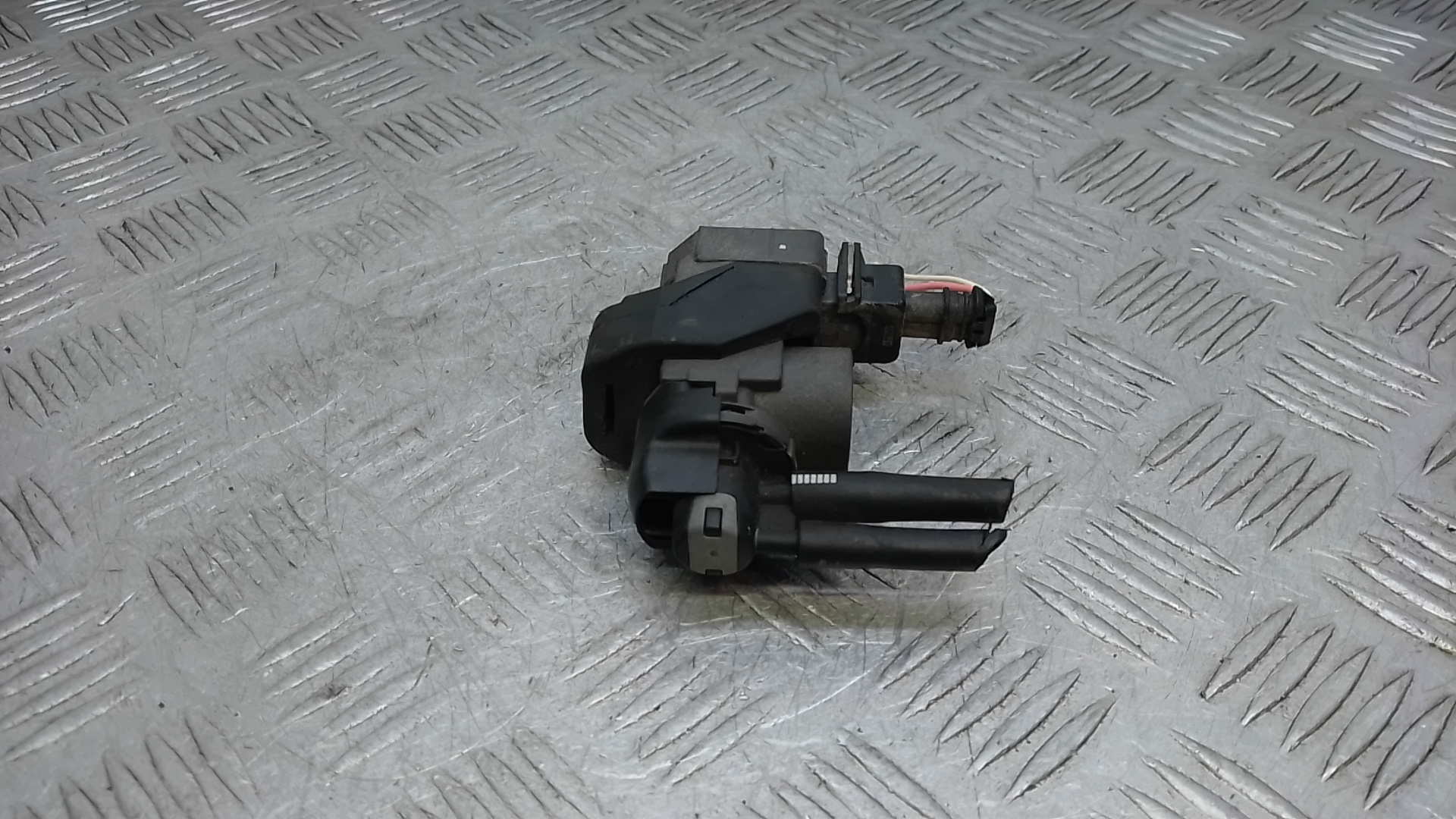 Клапан электромагнитный