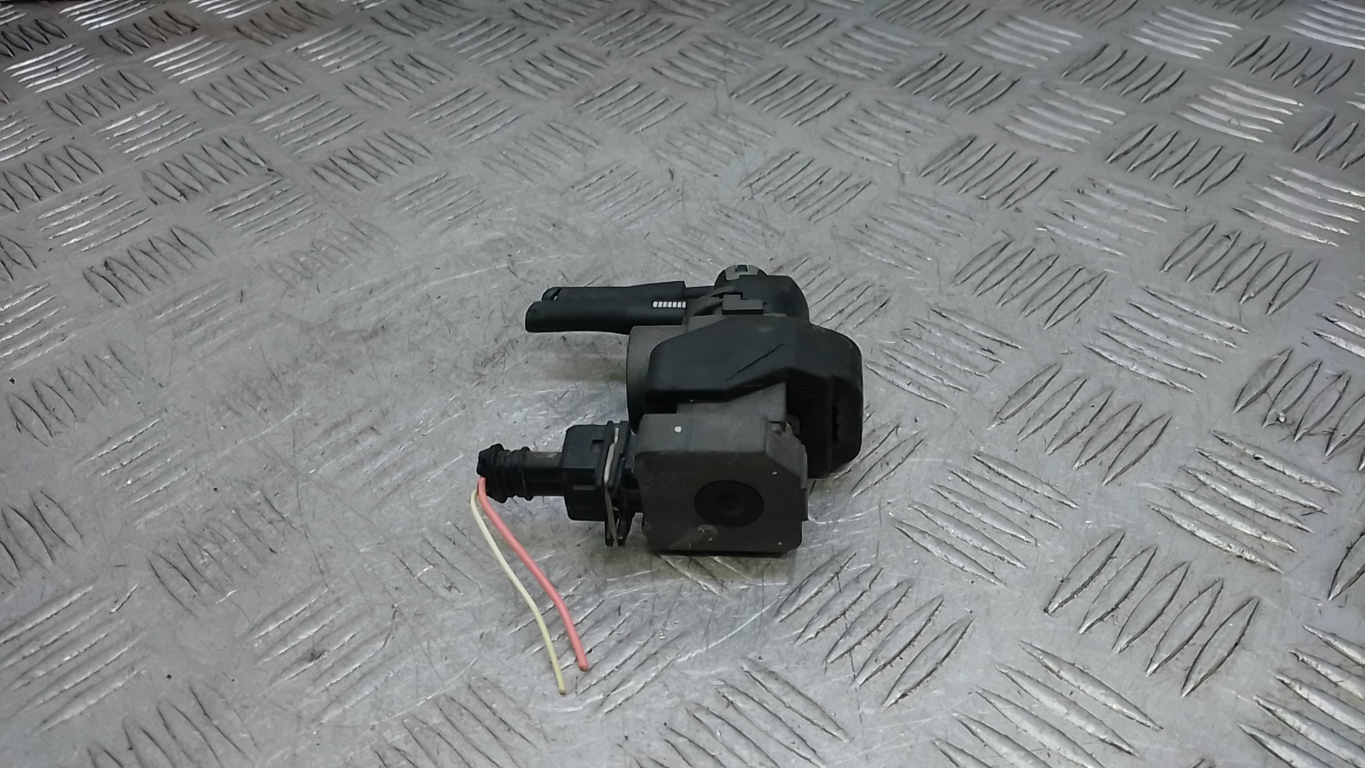 Клапан электромагнитный