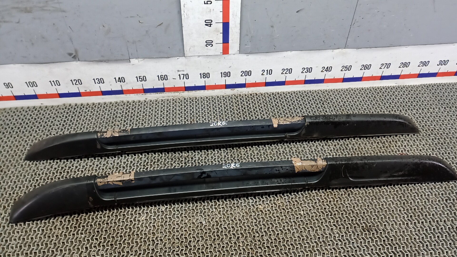 Рейлинги (релинг) к-кт (планки на крышу)