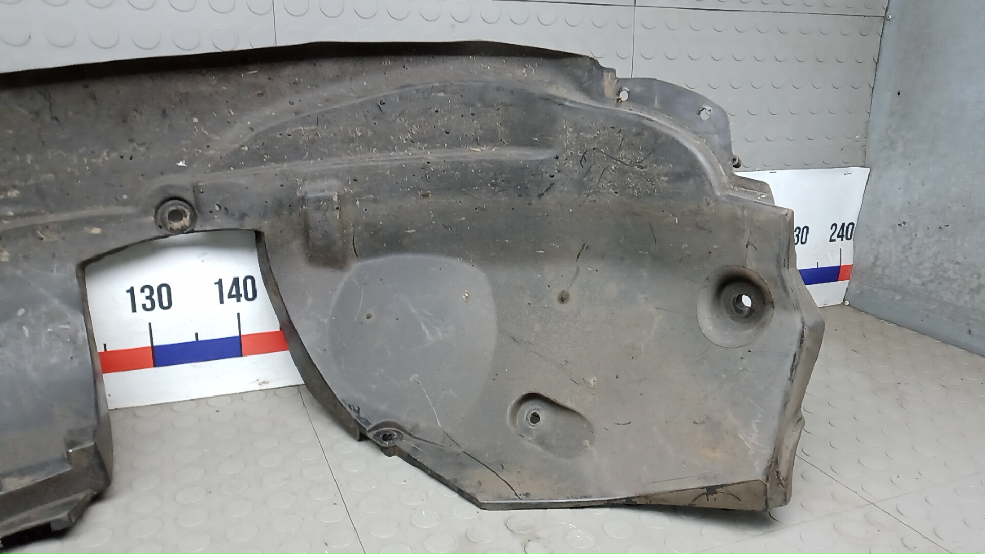 Локер передний левый