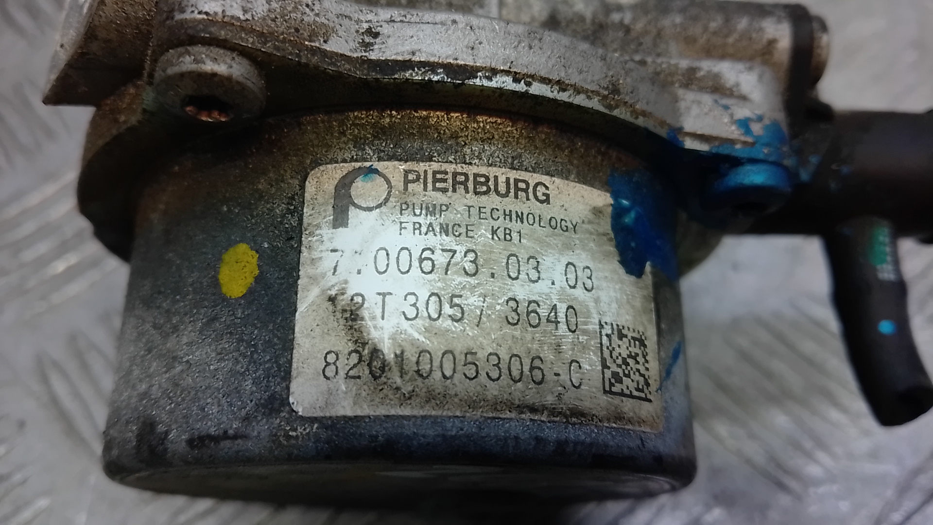 Насос вакуумный