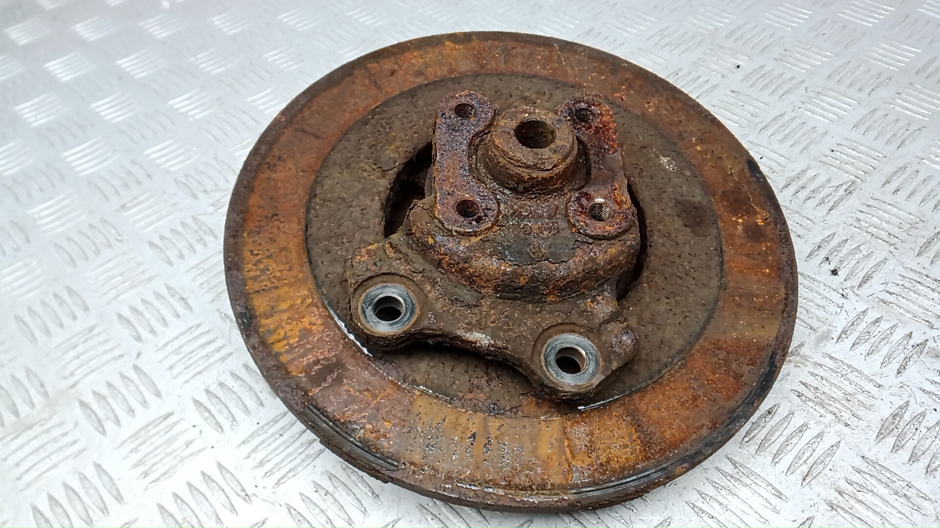 Ступица задняя