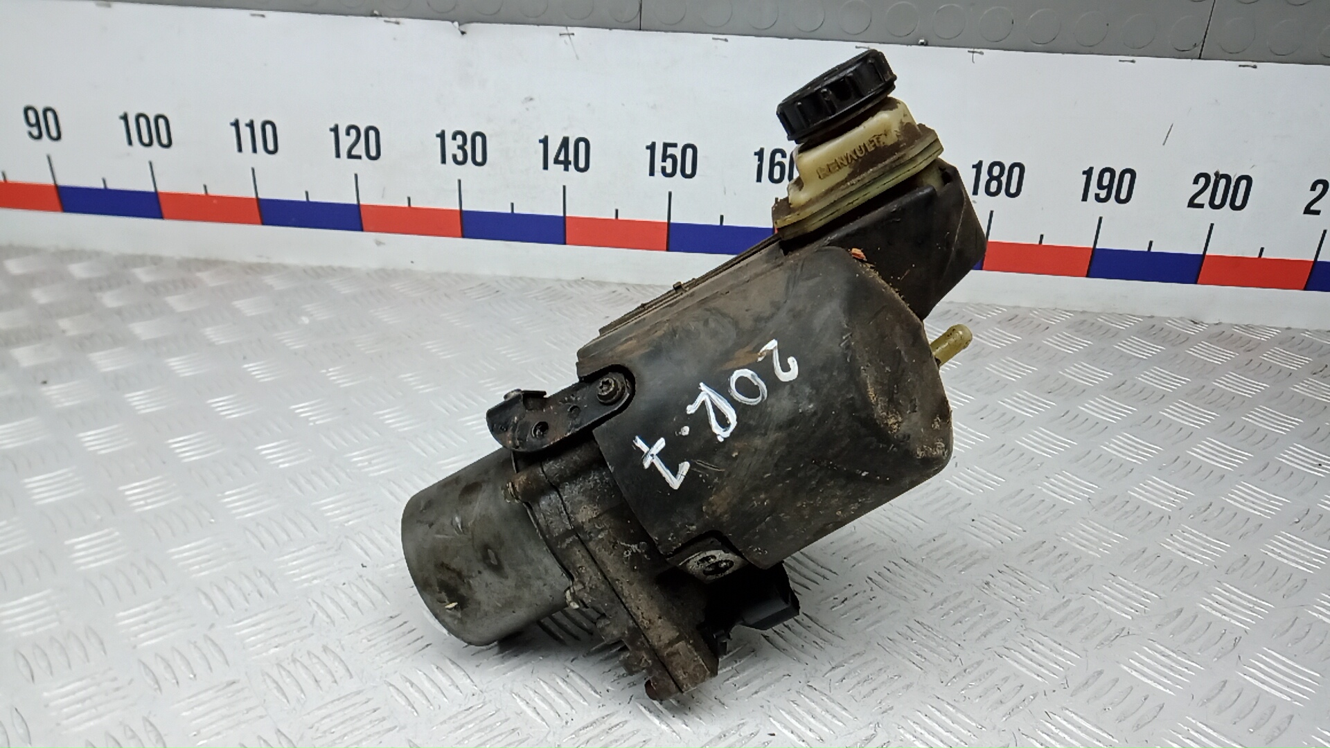 Насос ГУР (гидроусилитель руля)