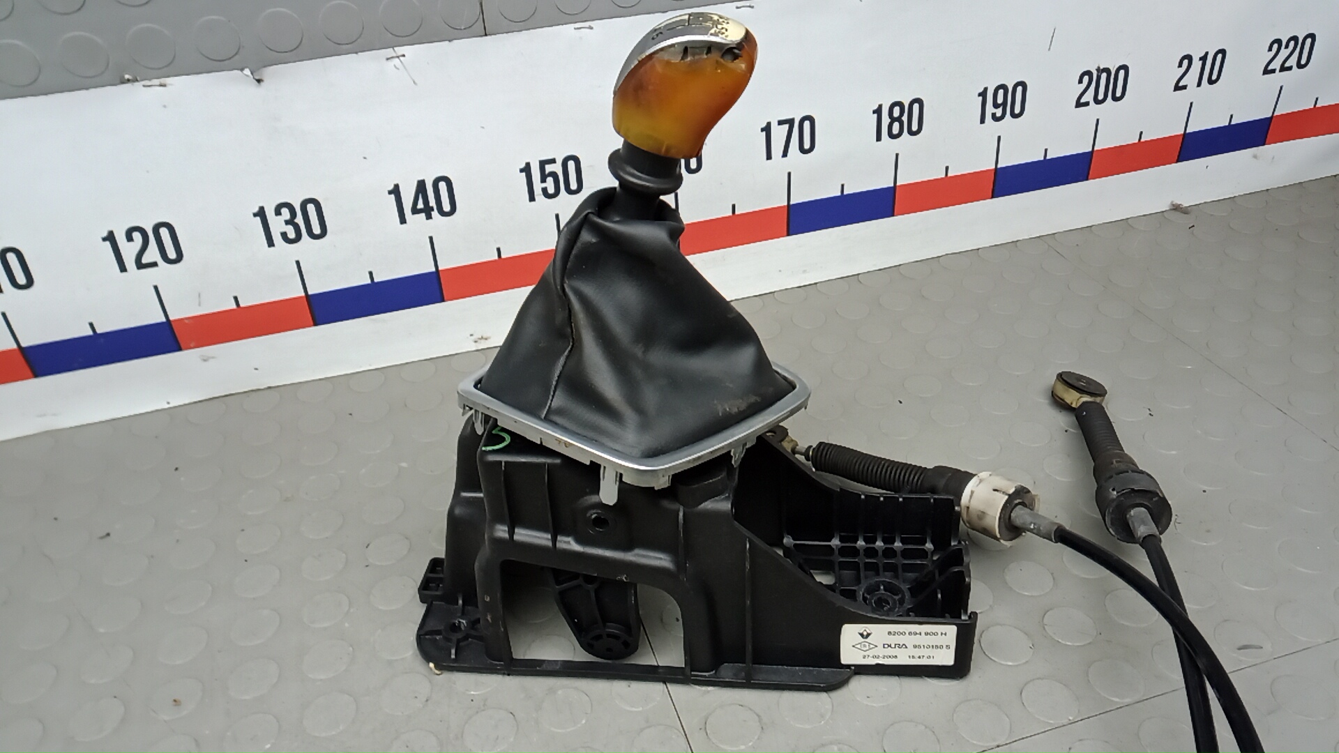 Кулиса МКПП / АКПП