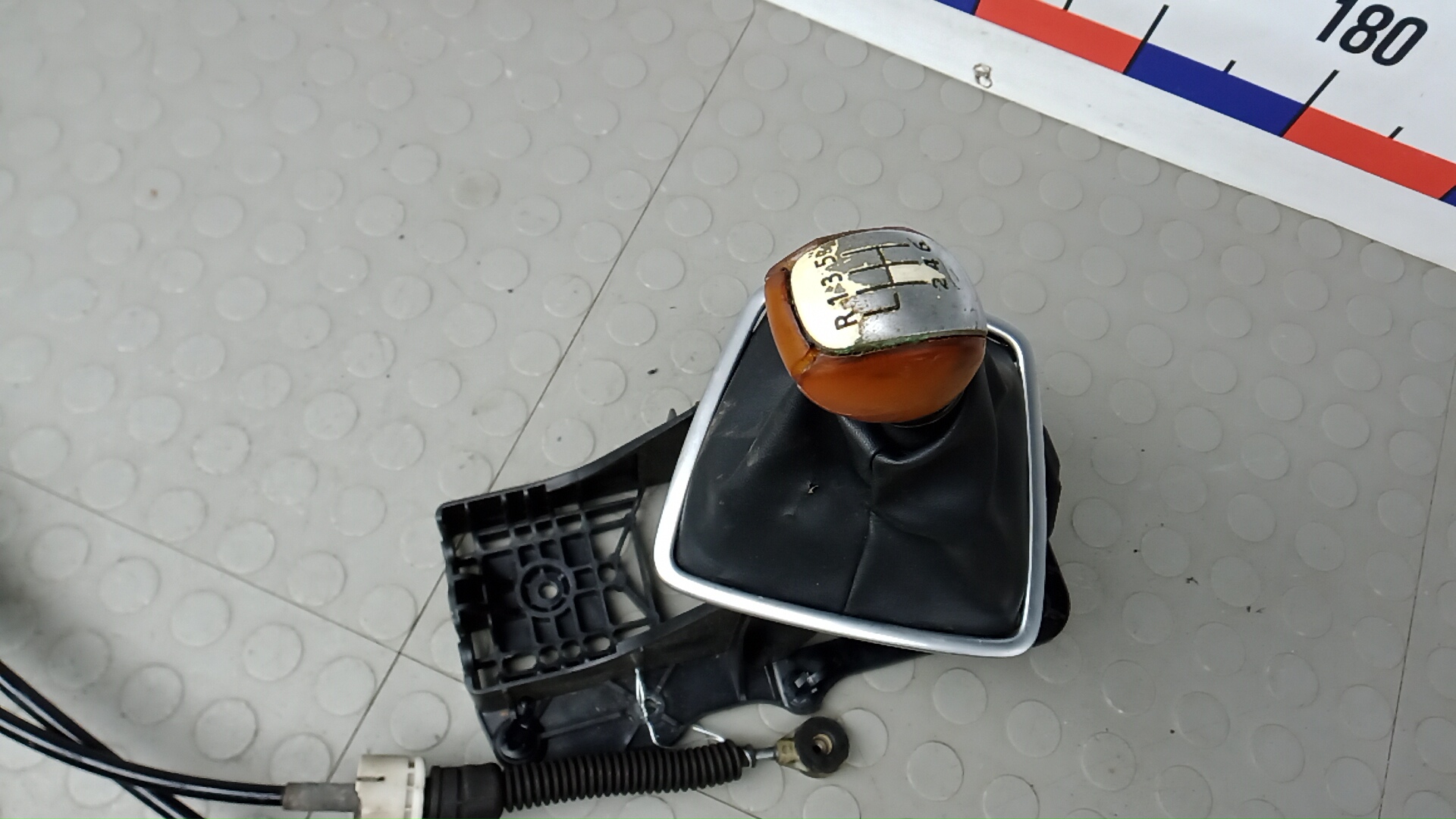 Кулиса МКПП / АКПП