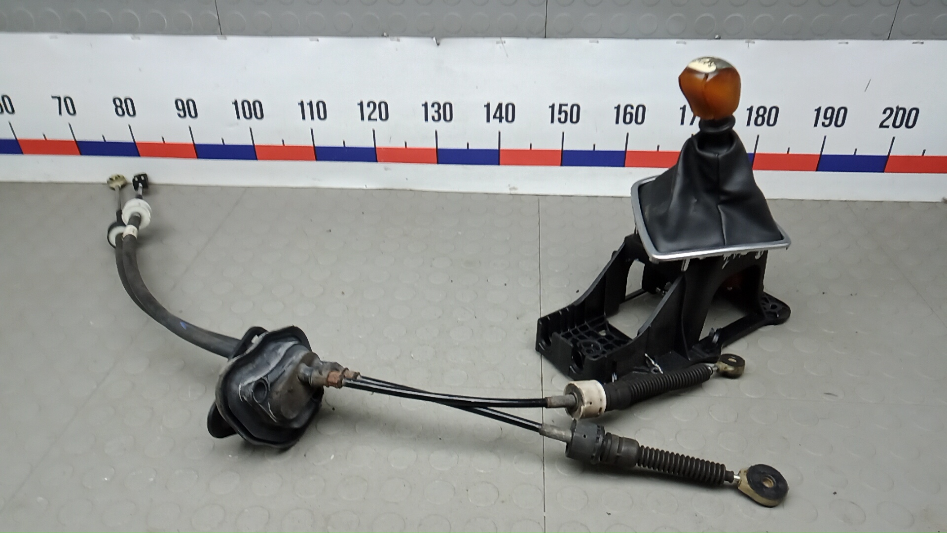 Кулиса МКПП / АКПП