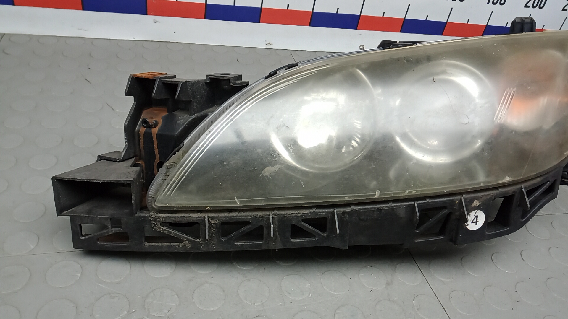 Фара левая