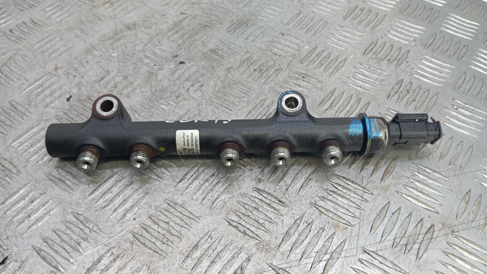 Рейка топливная (рампа)