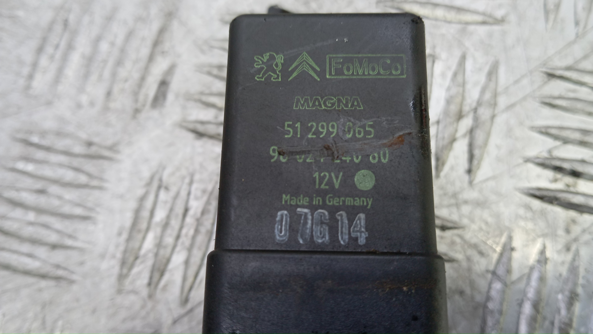 Реле свечей накала