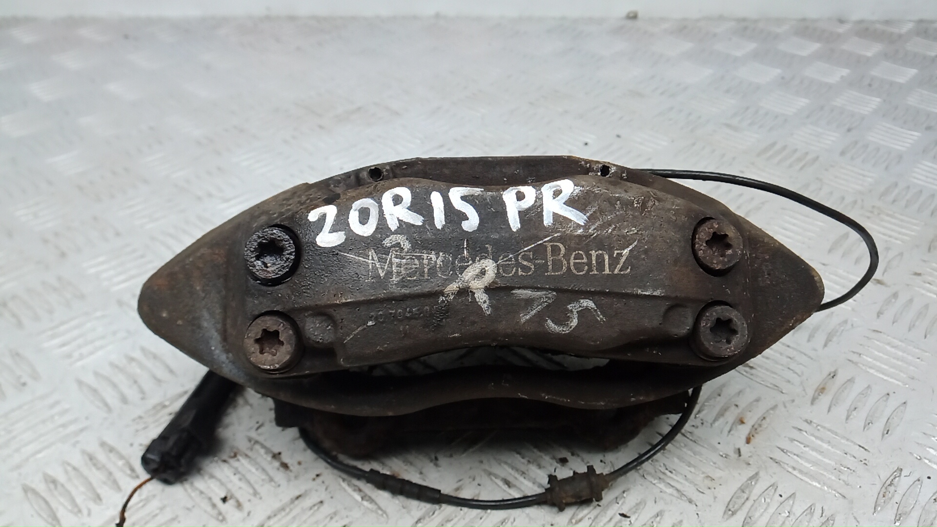 Суппорт передний правый