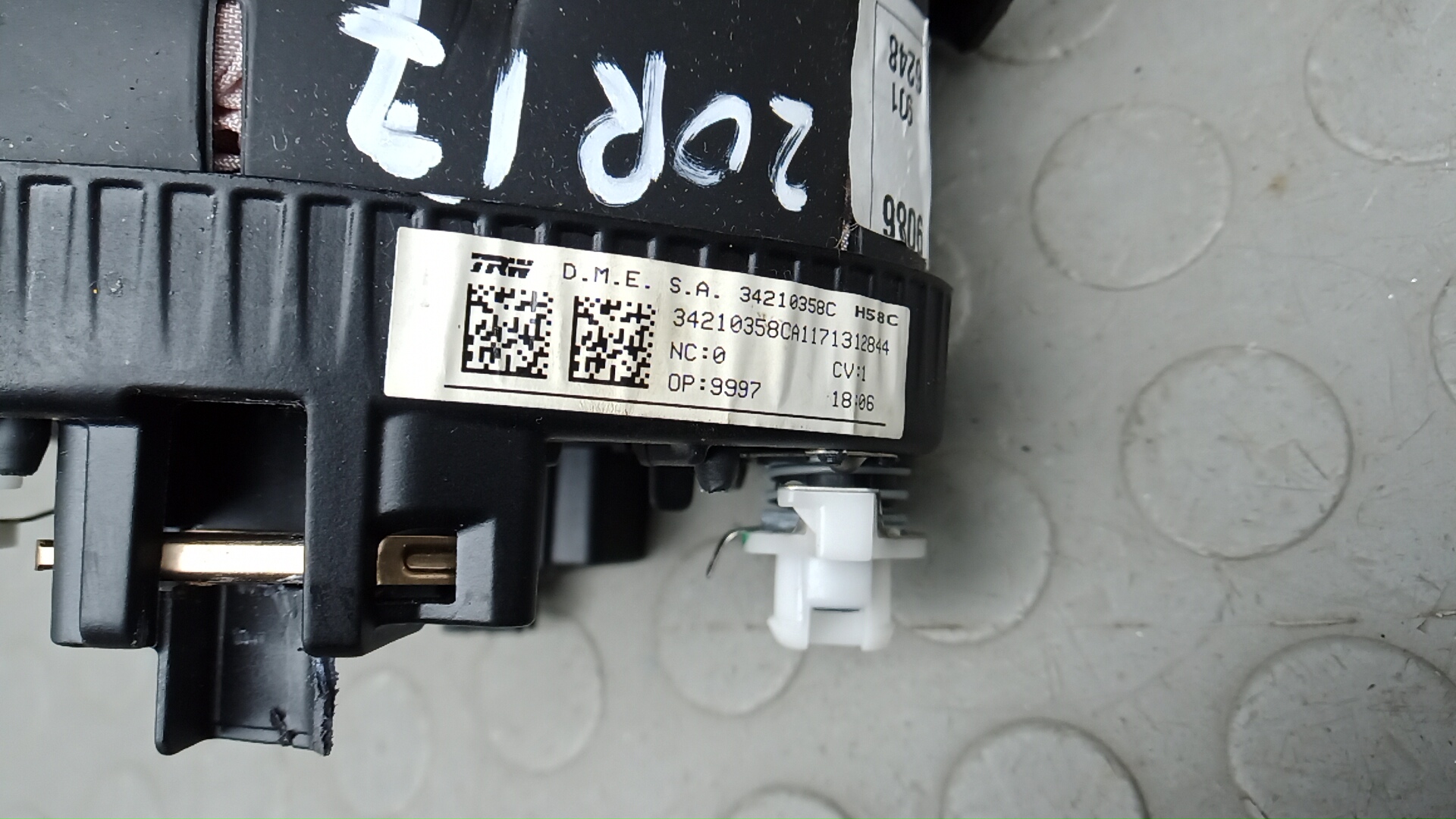 Подушка безопасности в рулевое колесо