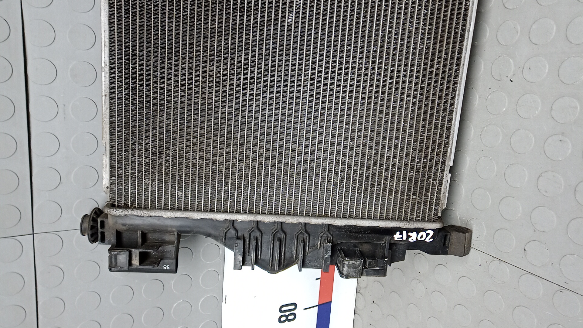 Радиатор охлаждения двигателя основной