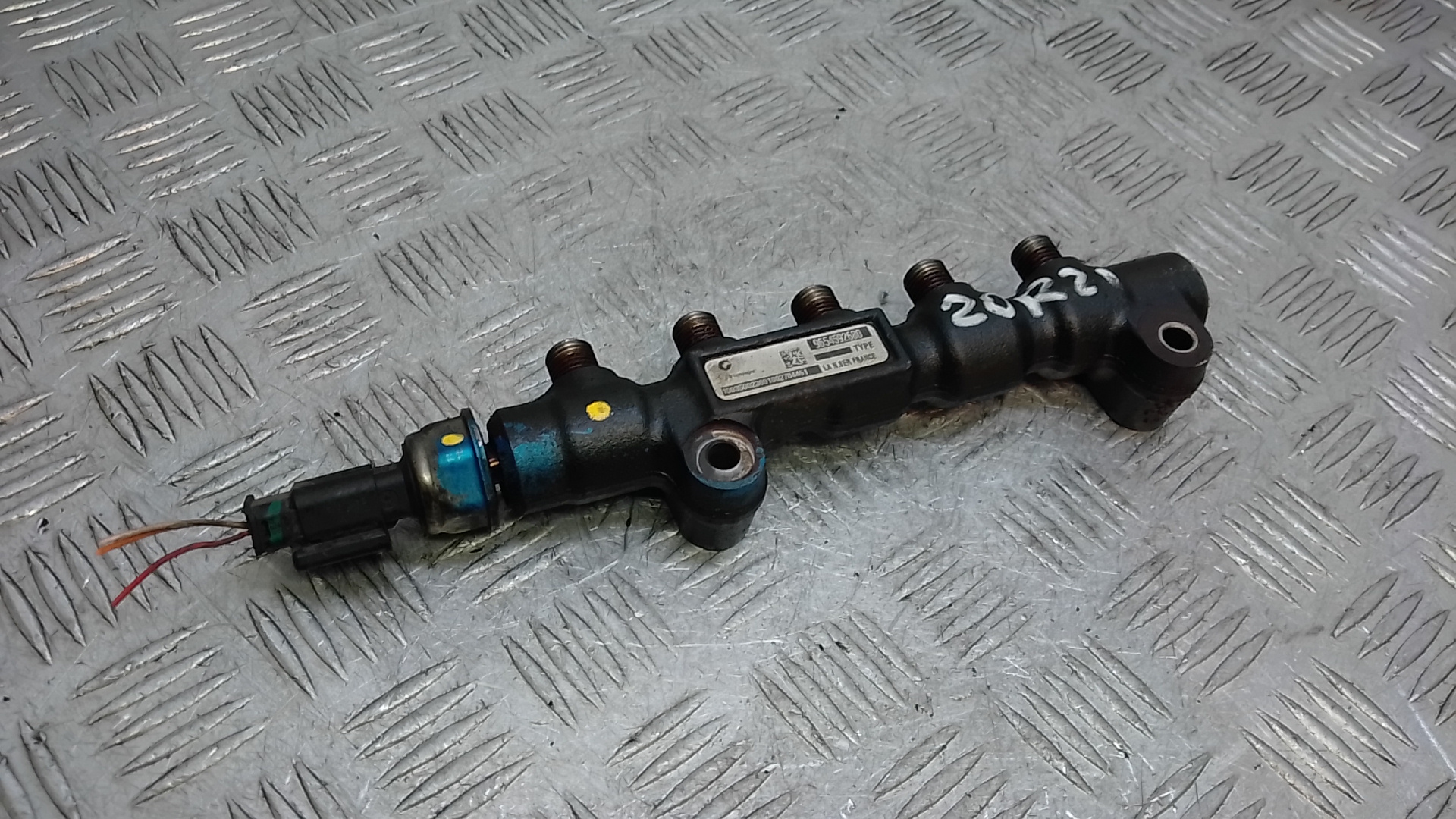 Рейка топливная (рампа)