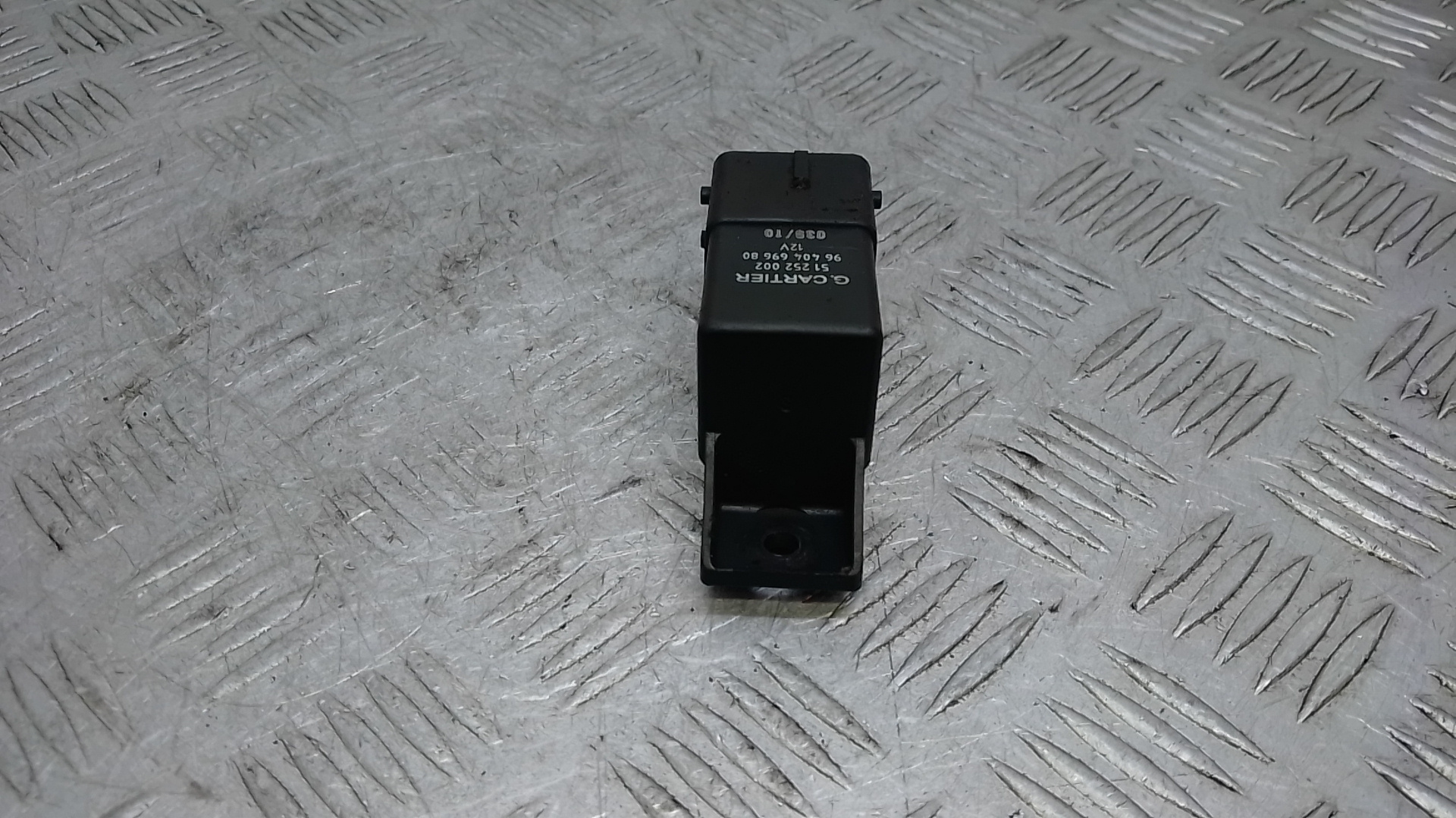 Реле свечей накала