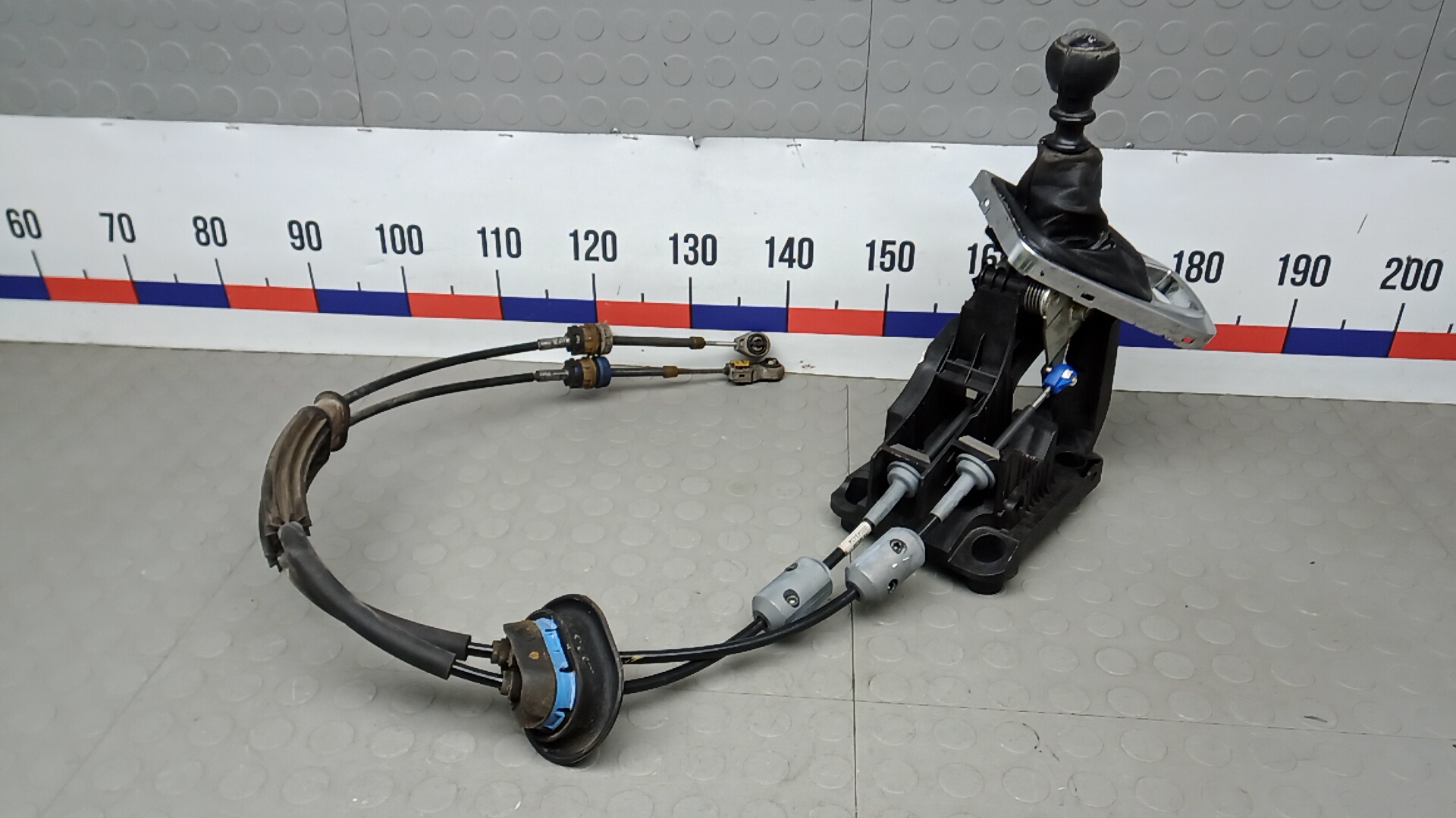 Кулиса МКПП / АКПП