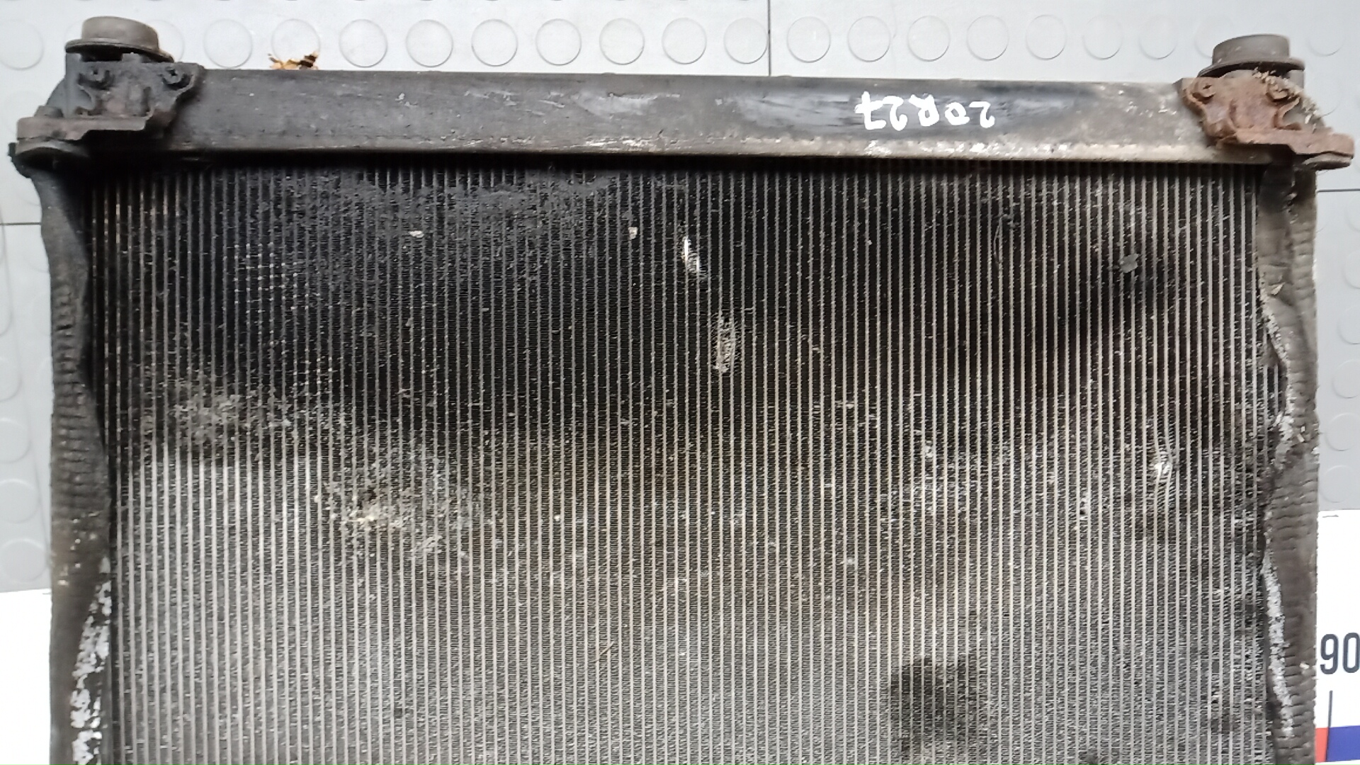 Радиатор охлаждения двигателя основной