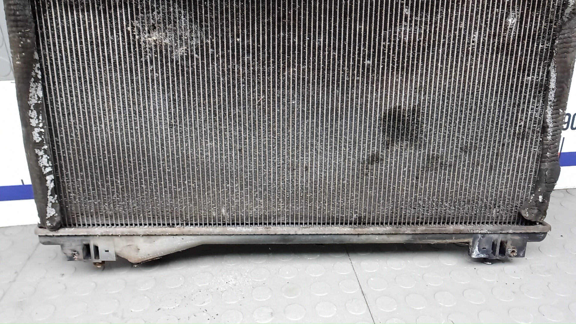 Радиатор охлаждения двигателя основной