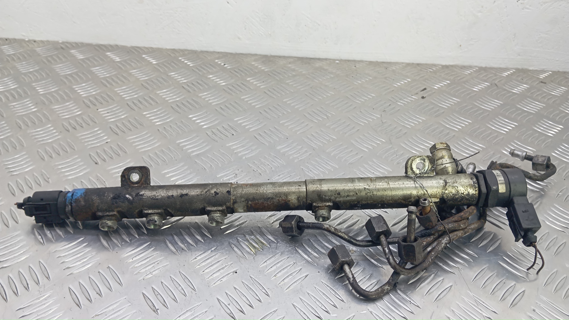 Рейка топливная (рампа)