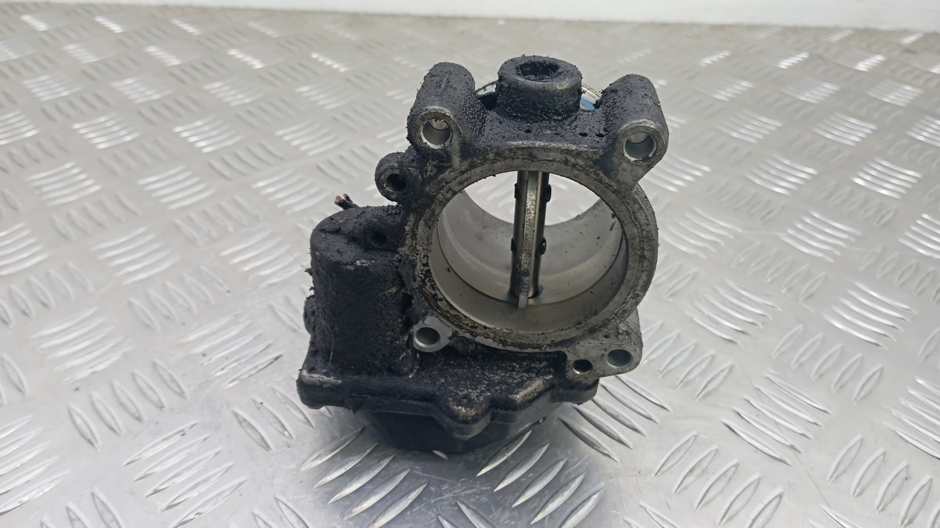 Заслонка дроссельная электрическая