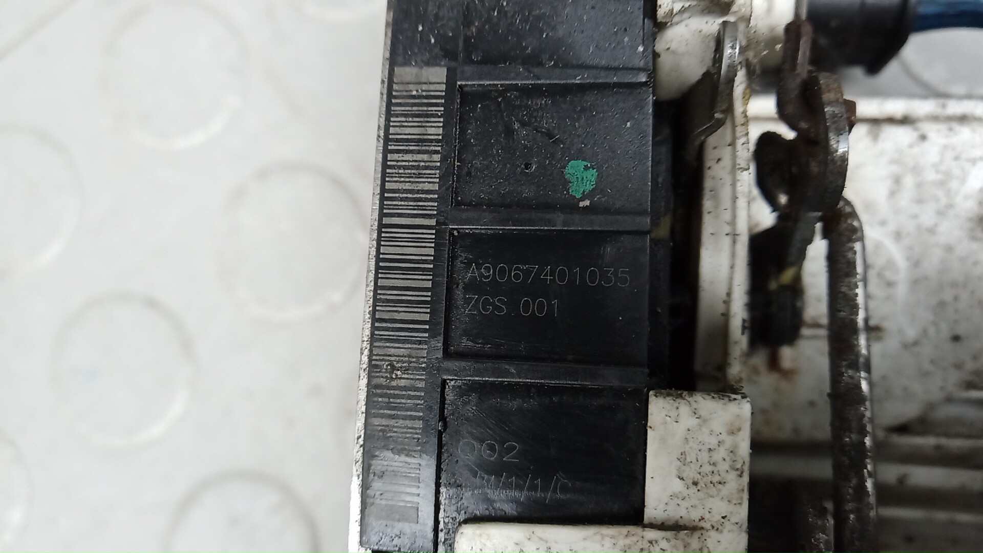 Замок двери распашной