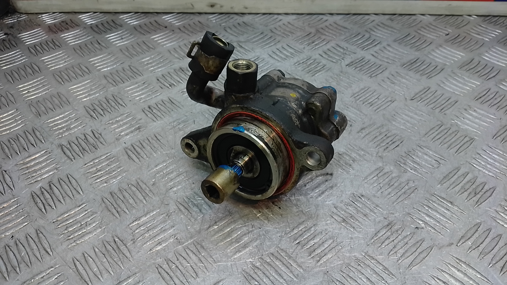 Насос ГУР (гидроусилитель руля)