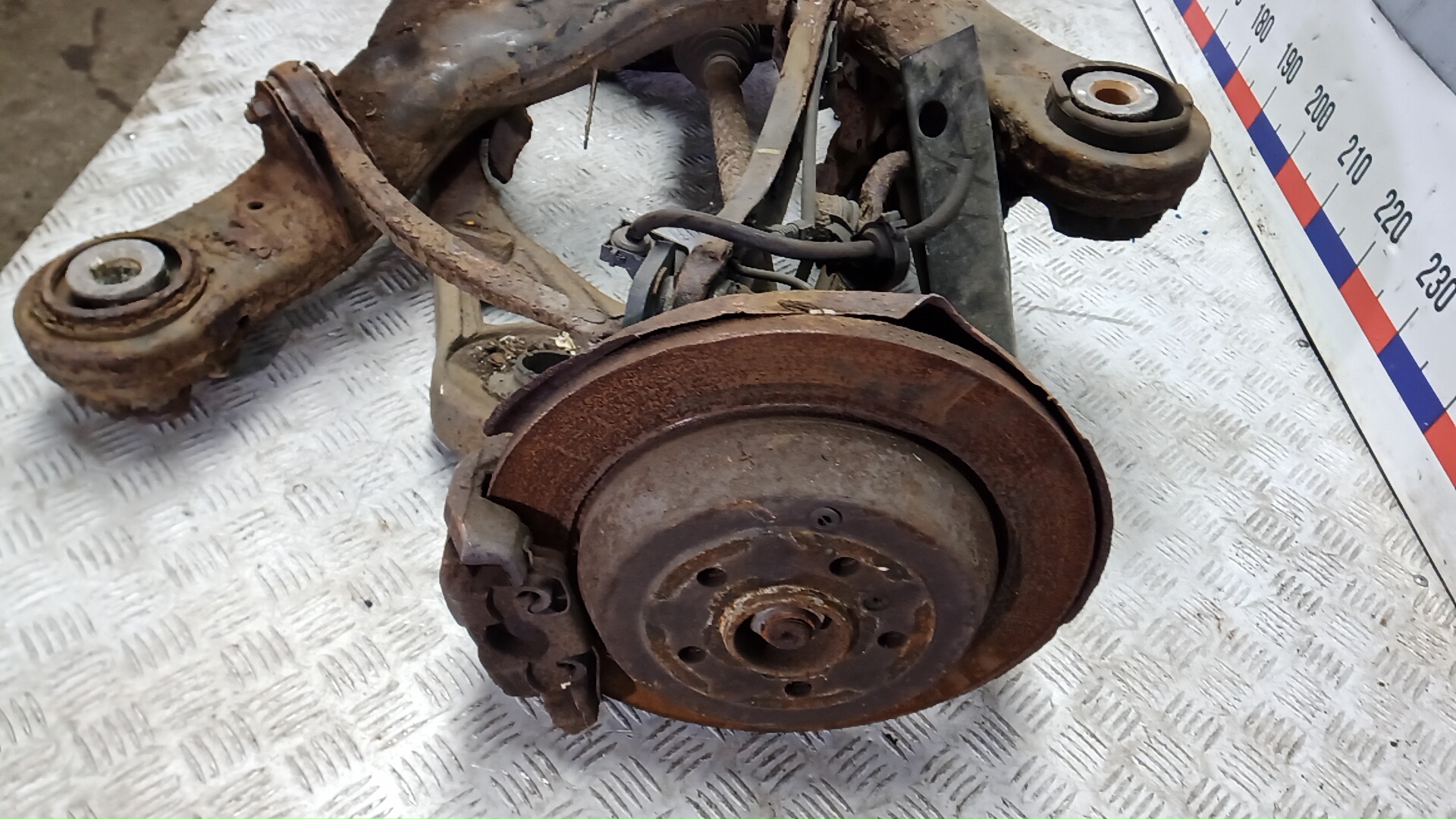 Мост задний