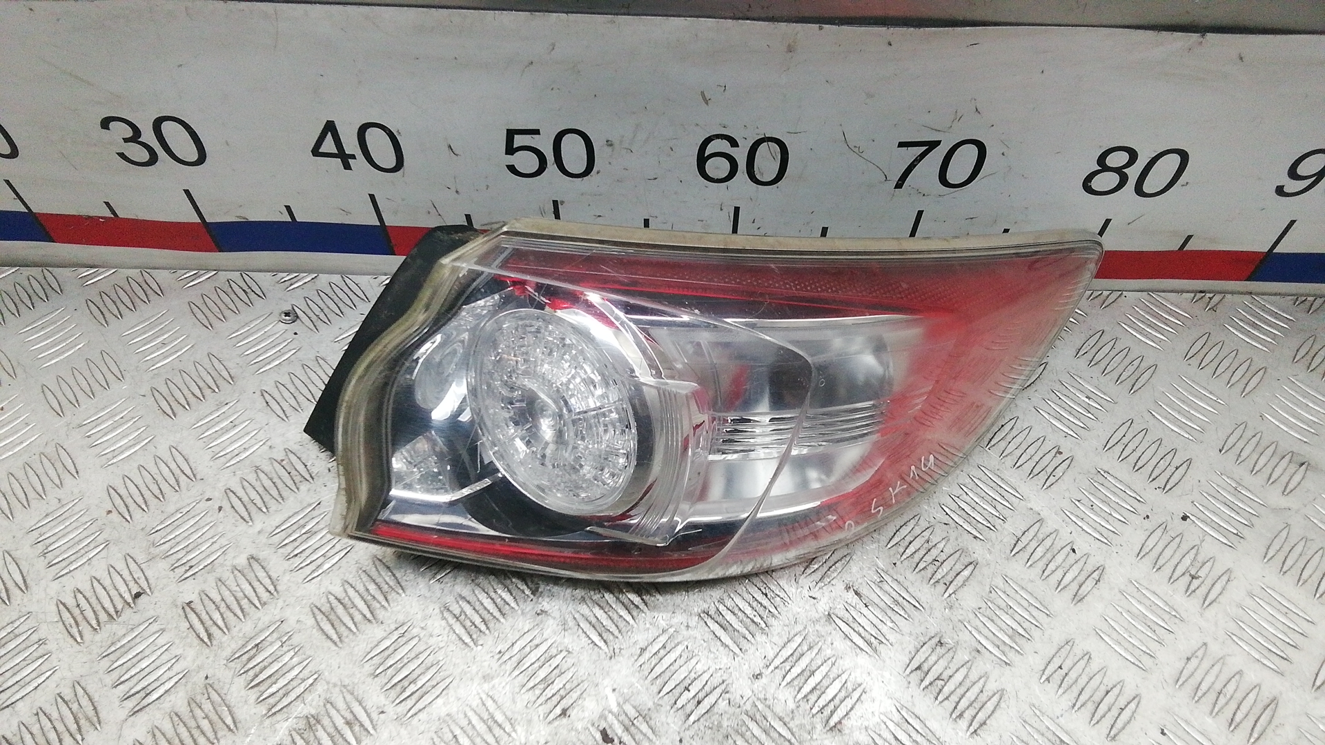 Фонарь задний правый