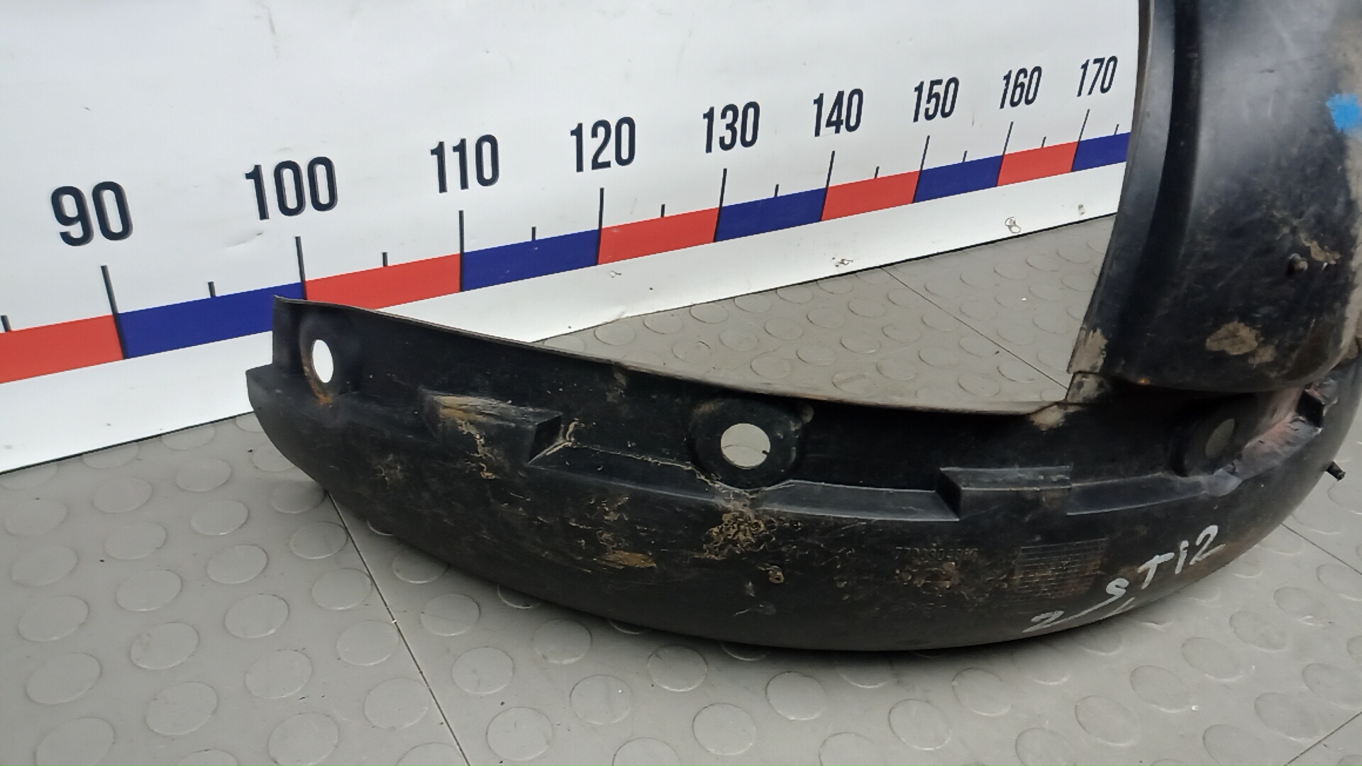 Локер передний левый