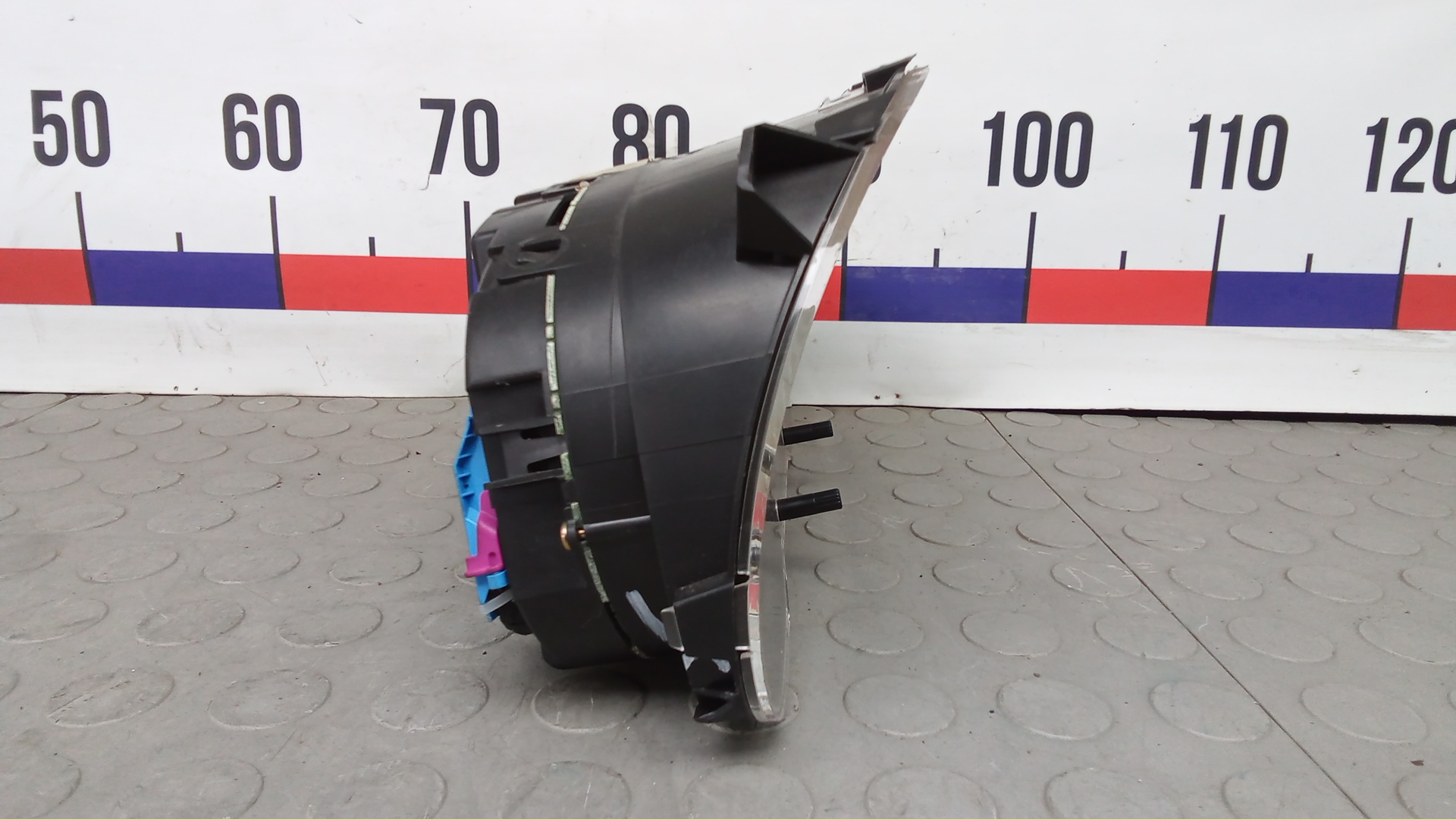 Панель приборов