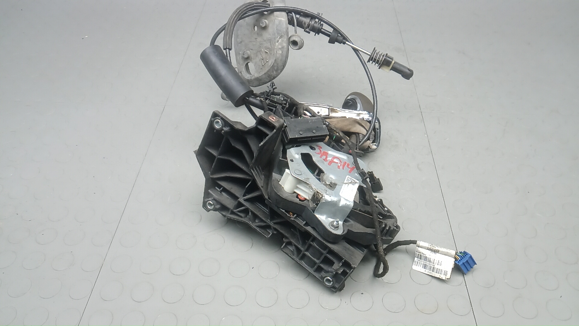 Кулиса МКПП / АКПП