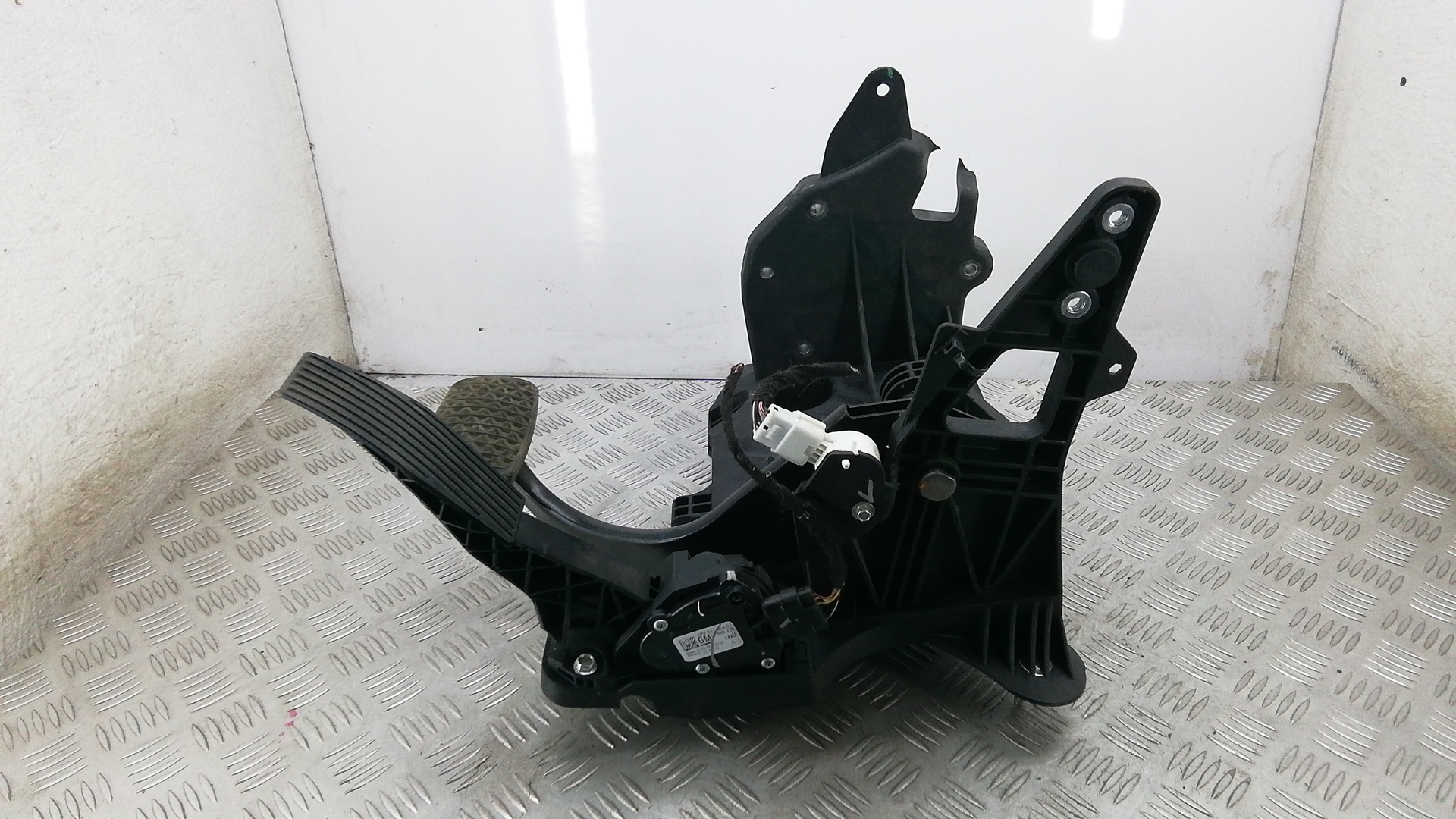 Кронштейн крепления педали