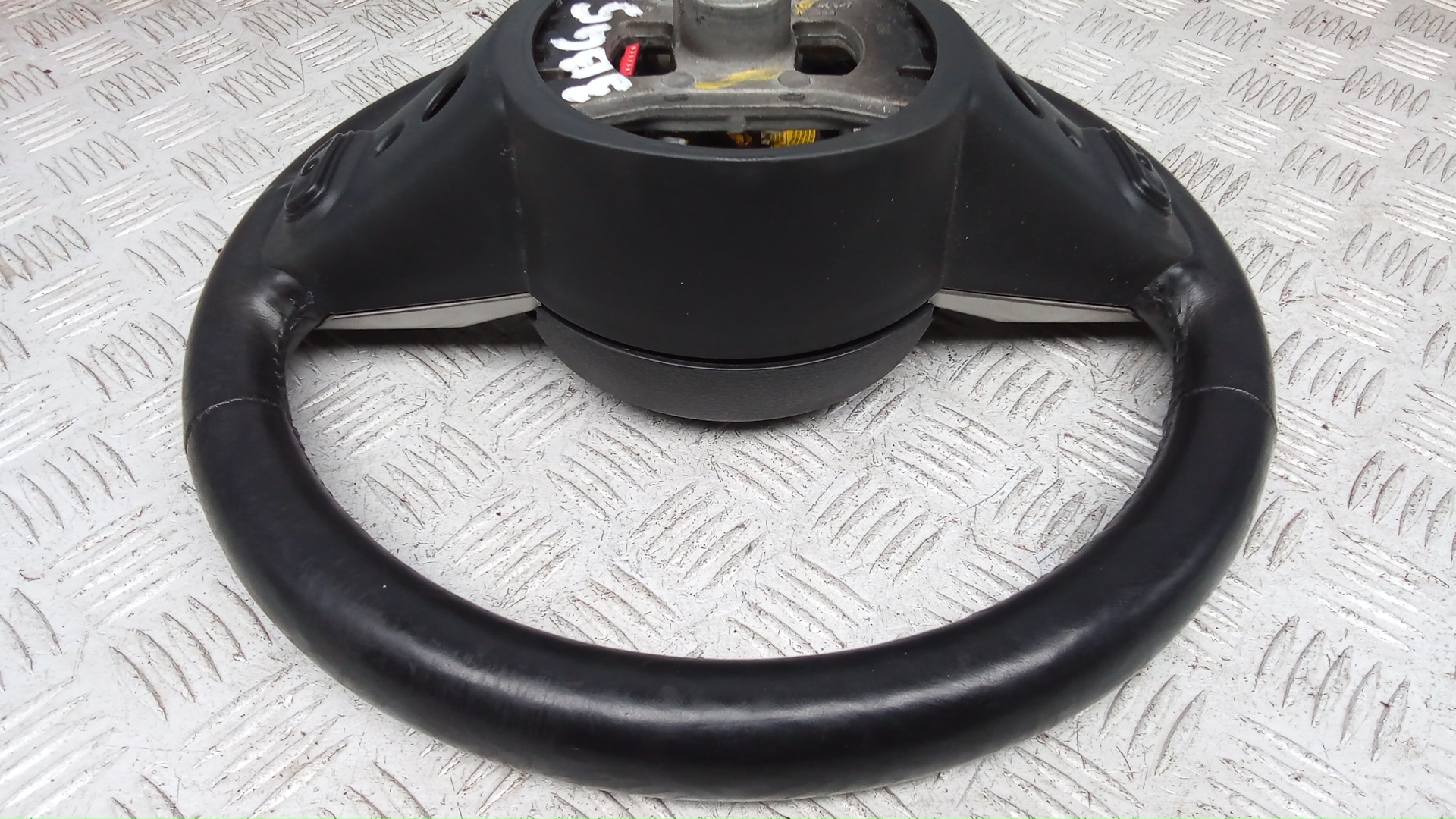 Рулевое колесо (руль)