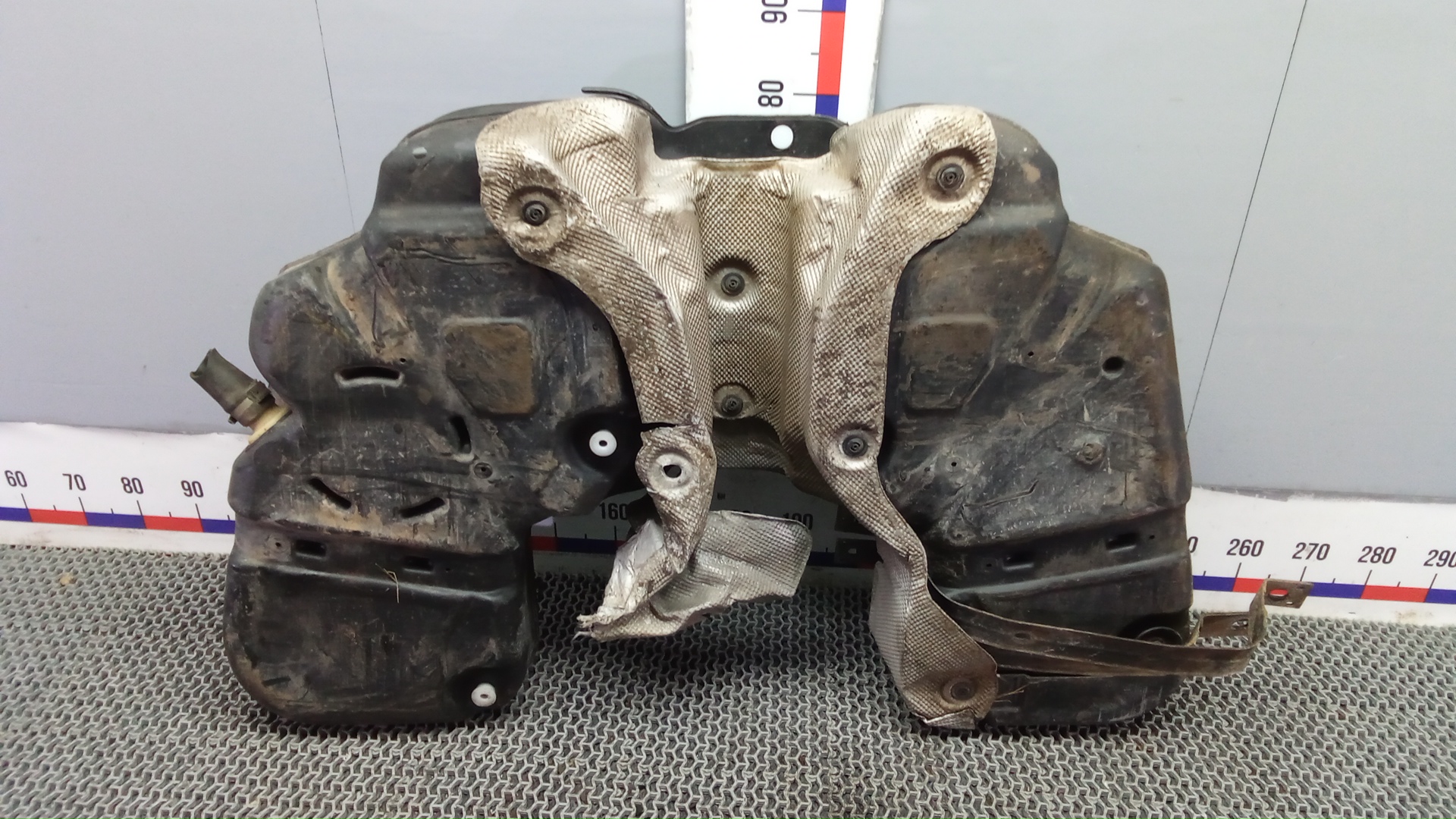 Бак топливный