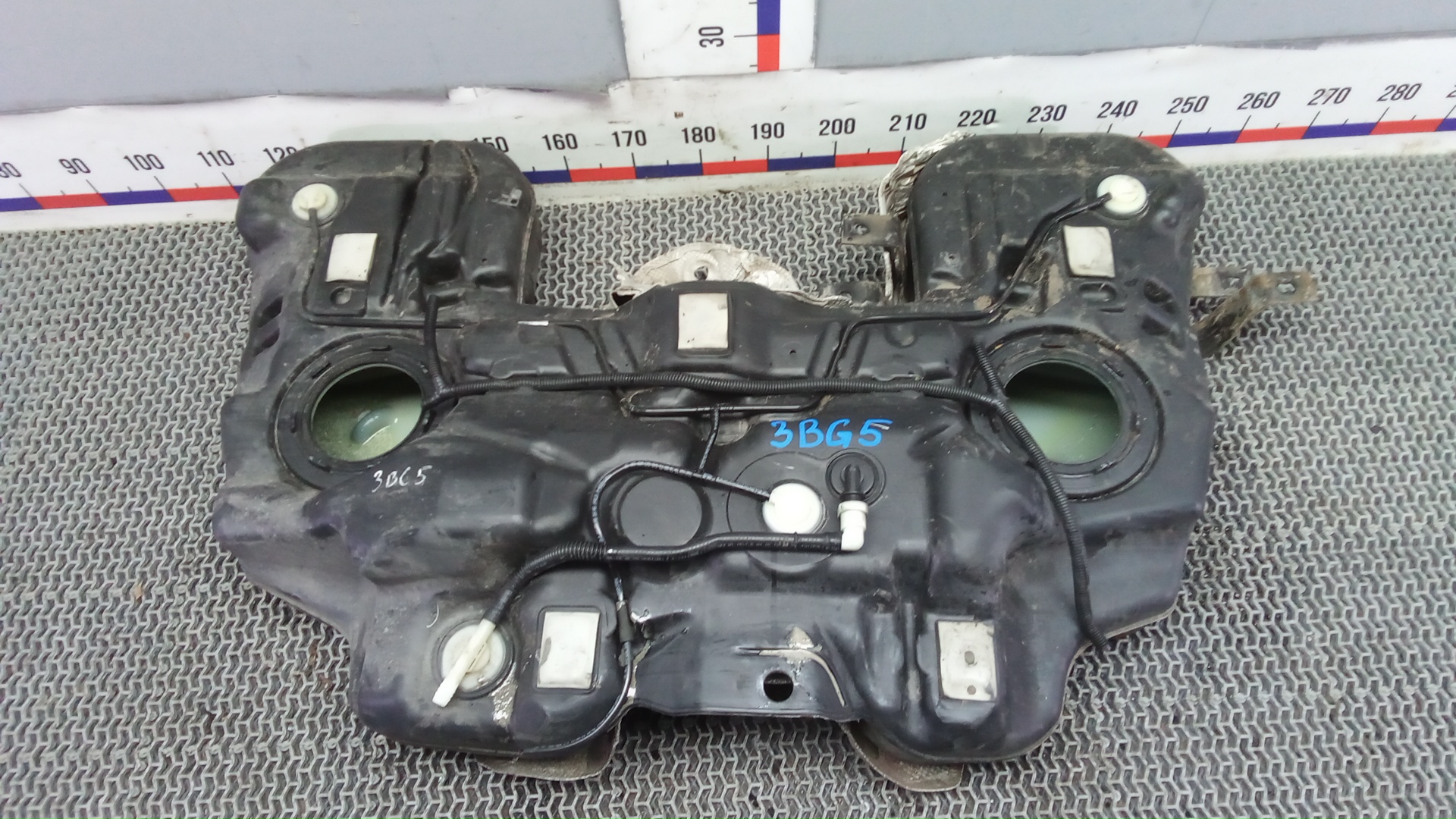 Бак топливный