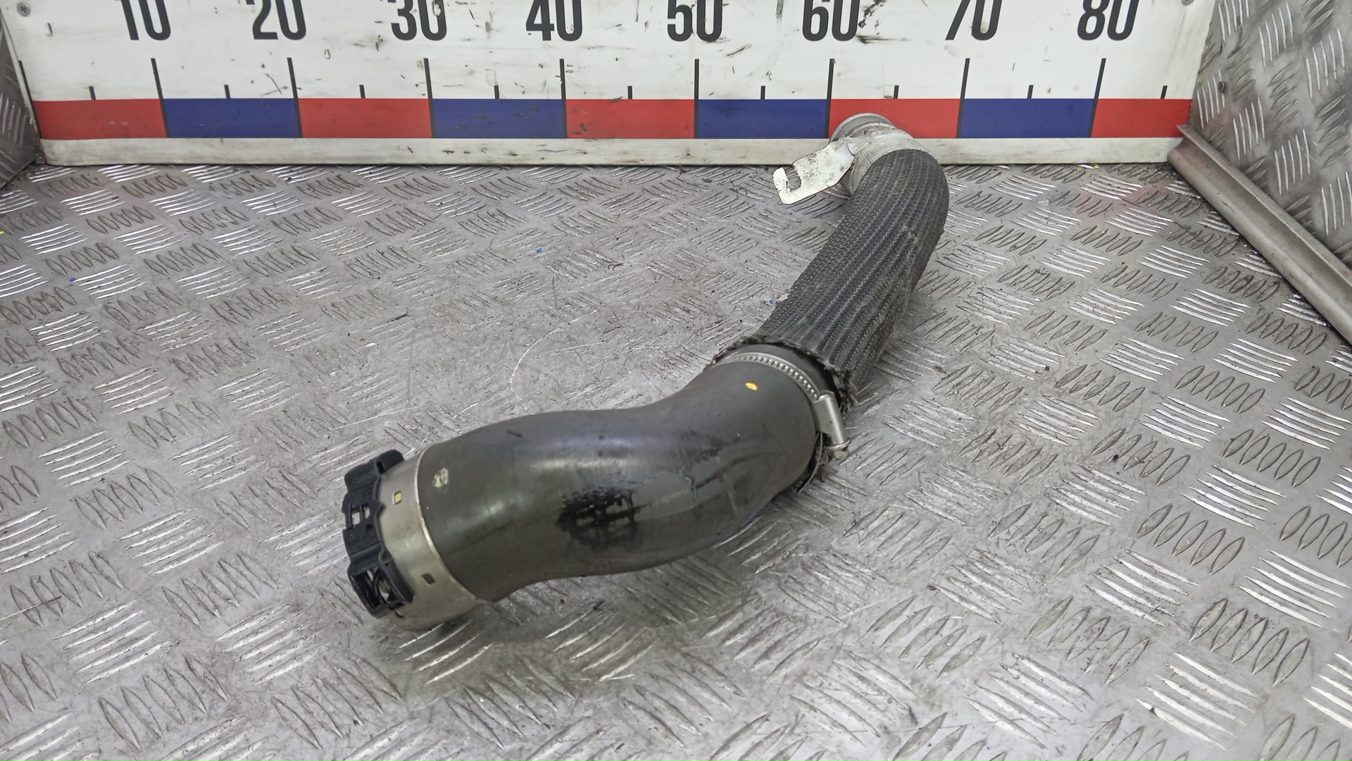 Патрубок интеркулера