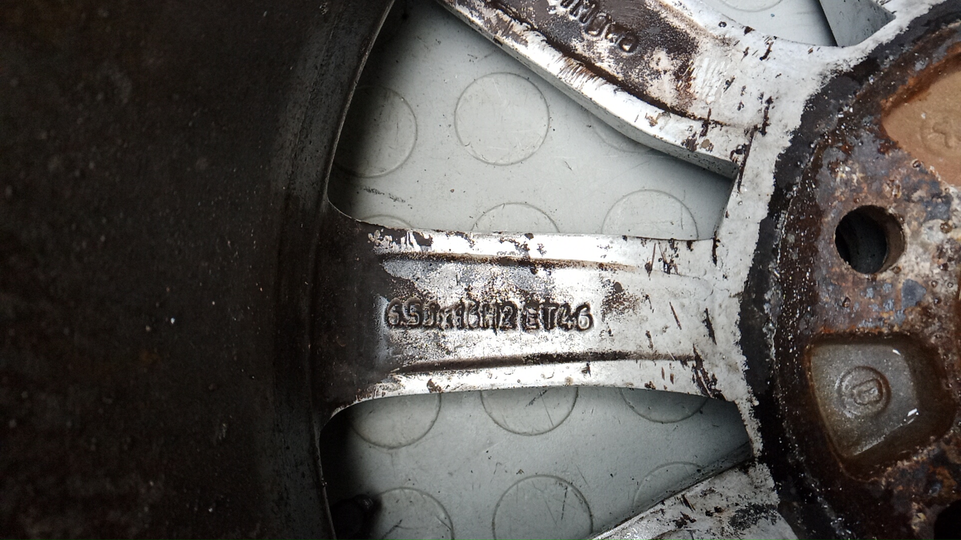 Диск колесный литой легкий сплав