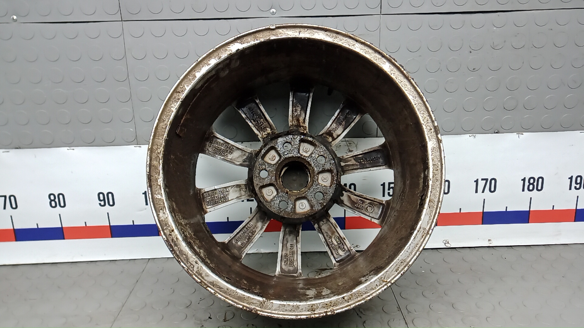 Диск колесный литой легкий сплав