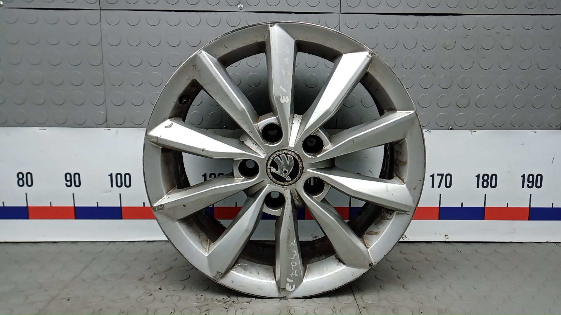 Диск колесный литой легкий сплав