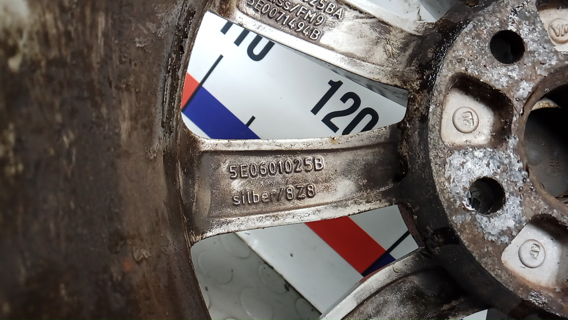 Диск колесный литой легкий сплав