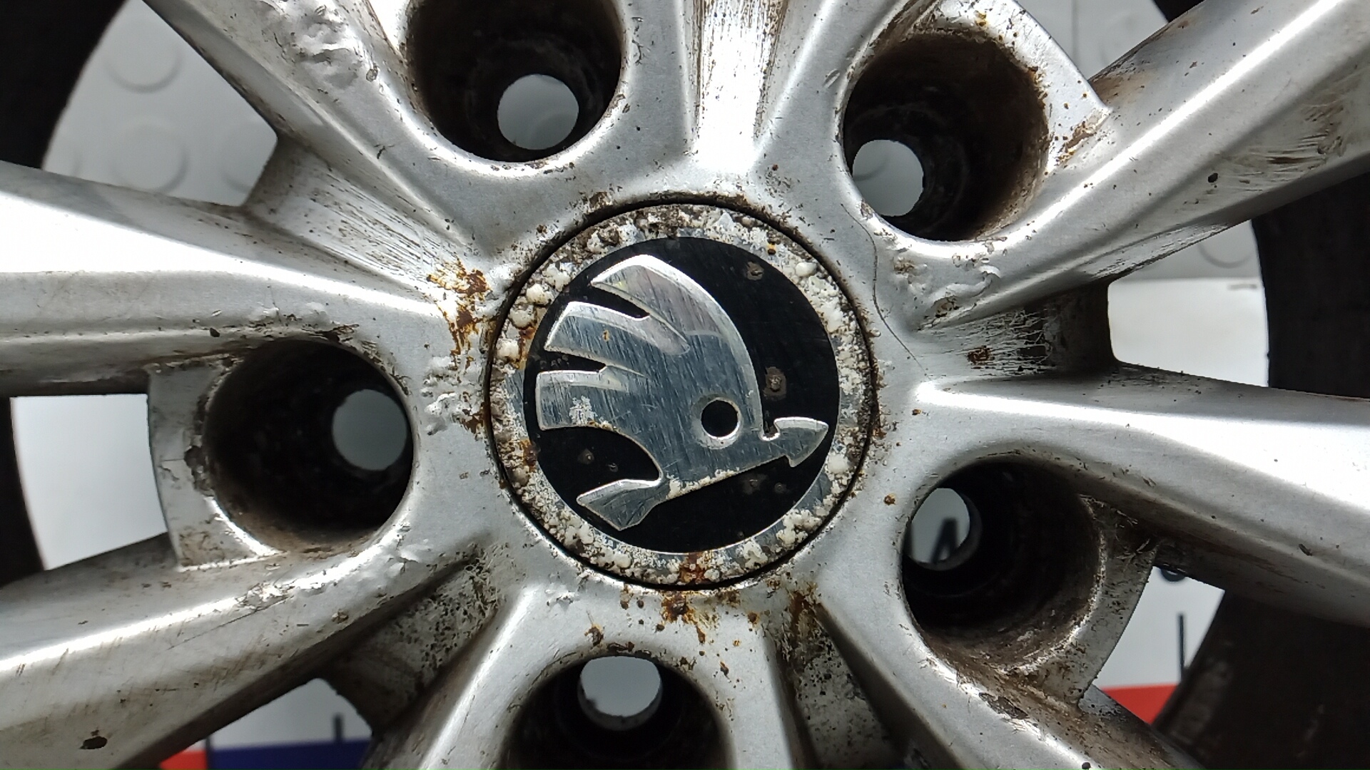 Диск колесный литой легкий сплав