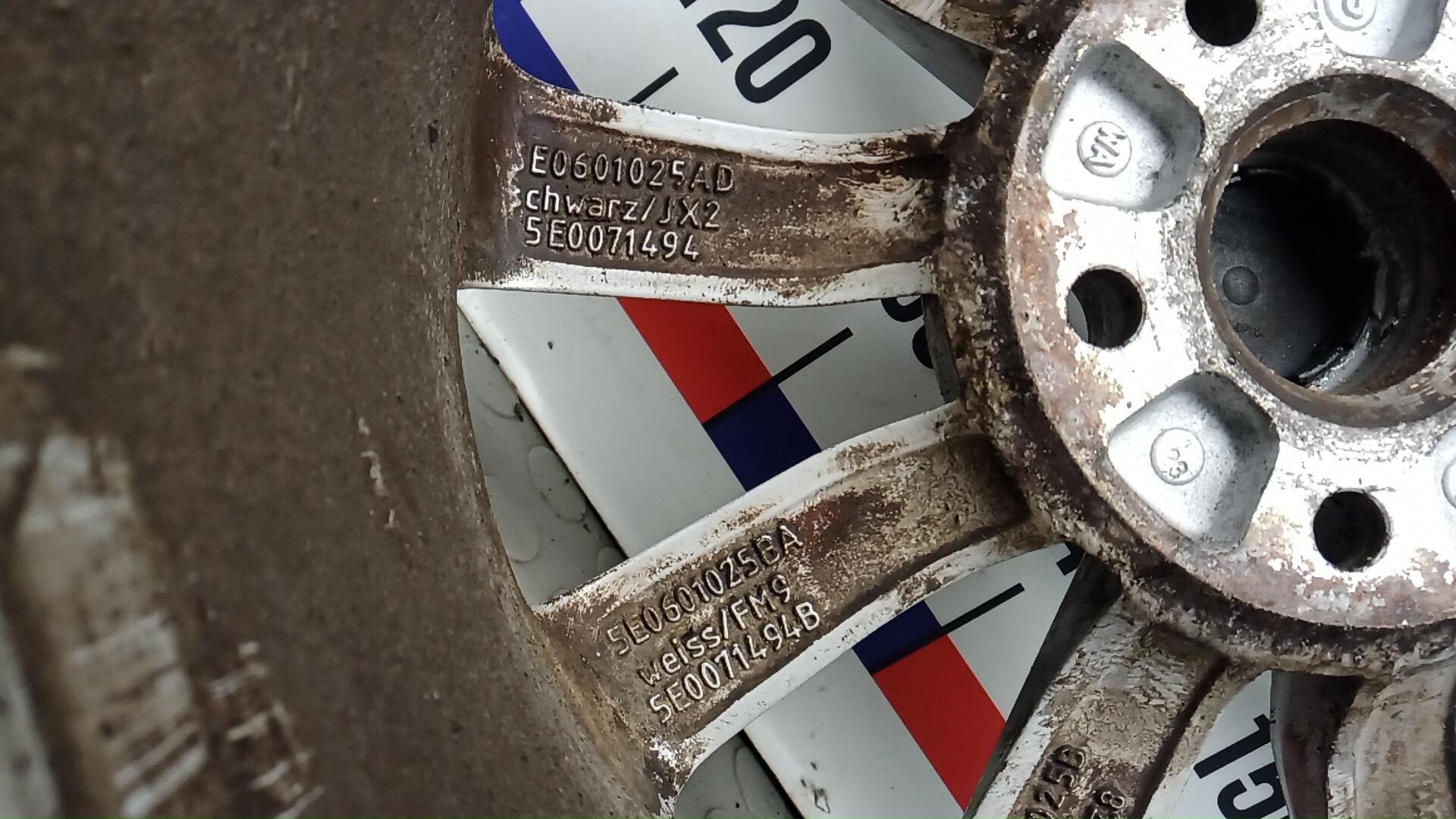 Диск колесный литой легкий сплав