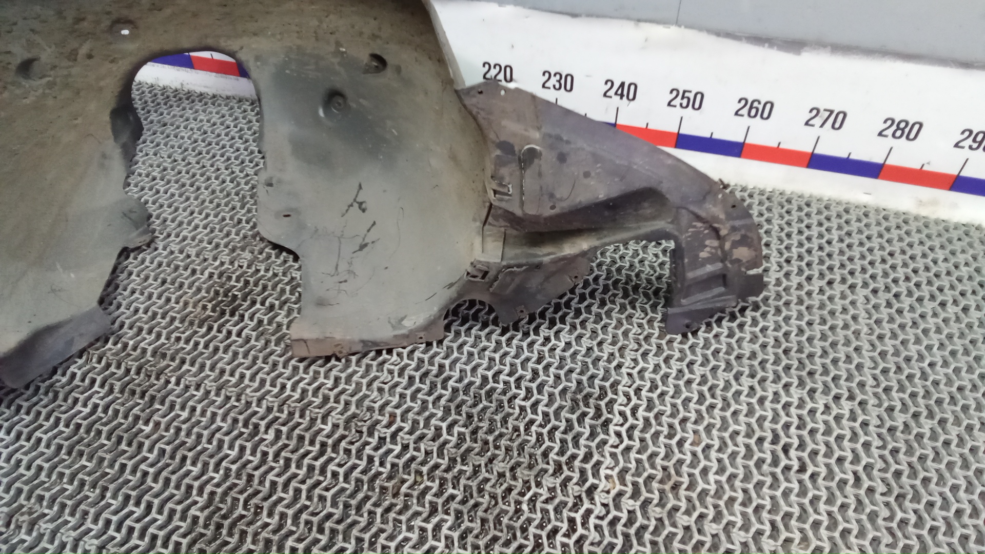 Локер передний правый