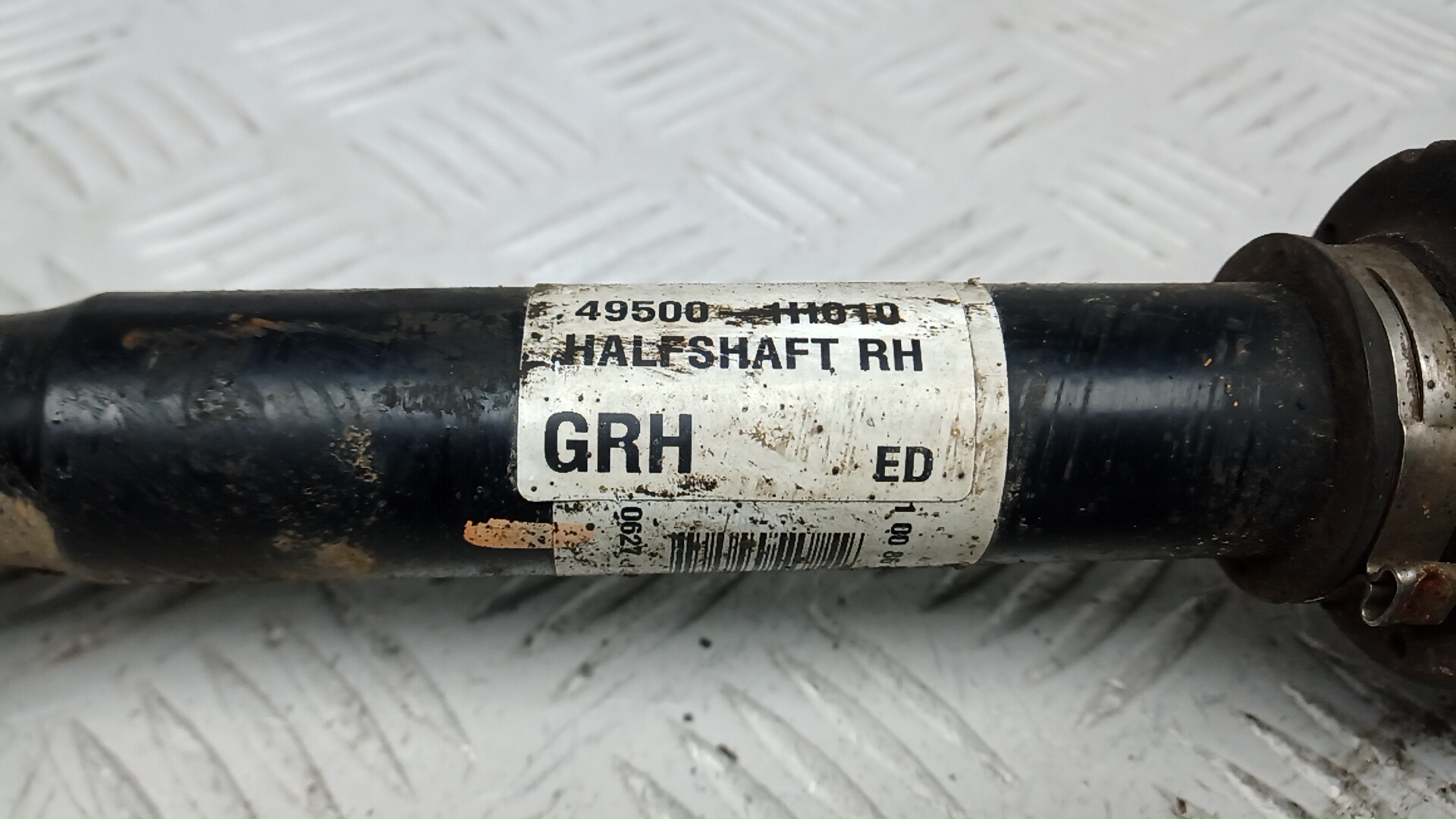 Полуось передняя правая