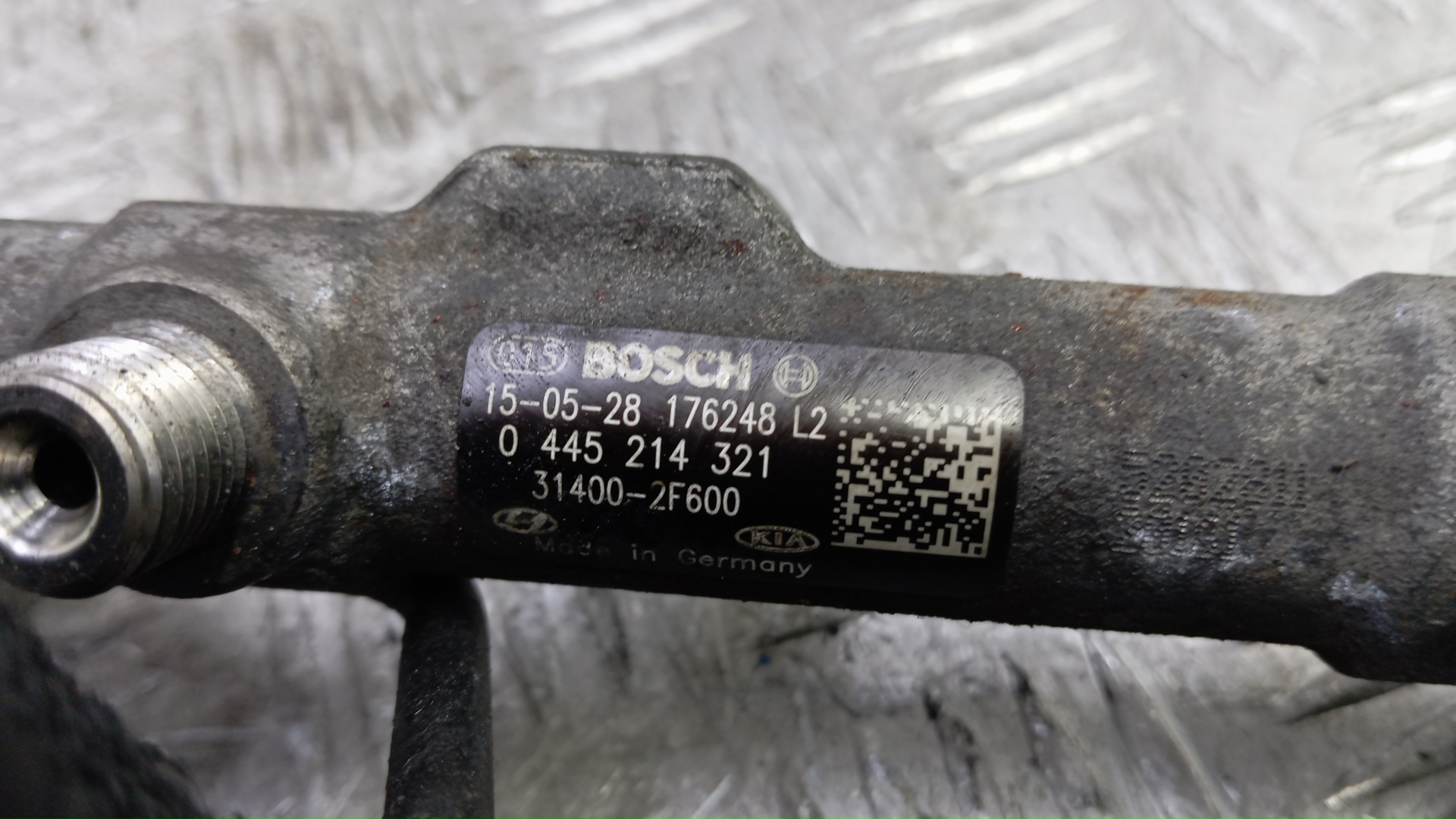 Рейка топливная (рампа)